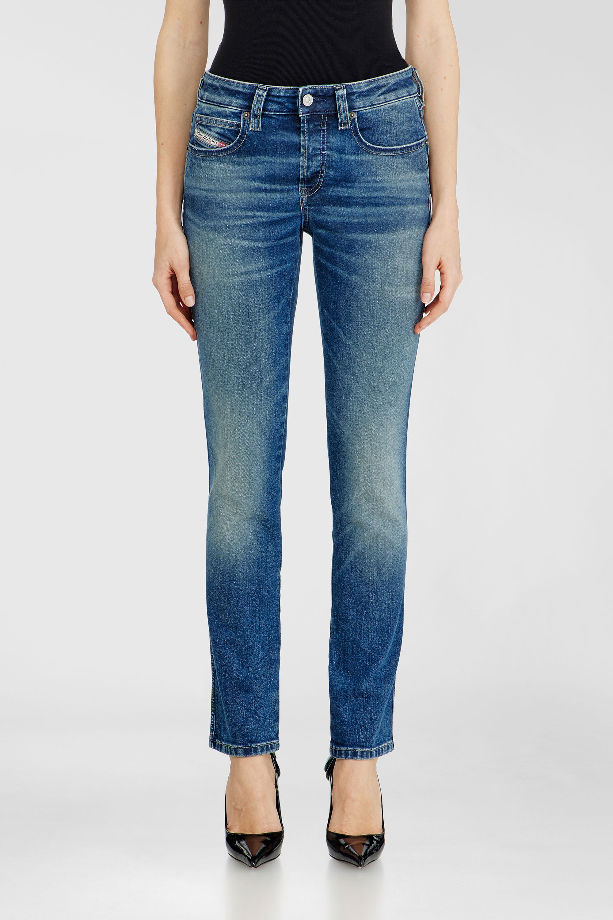 Diesel - Slim Jeans 1992 D-Jiann 0DBEE Femme, Bleu moyen - Image 1