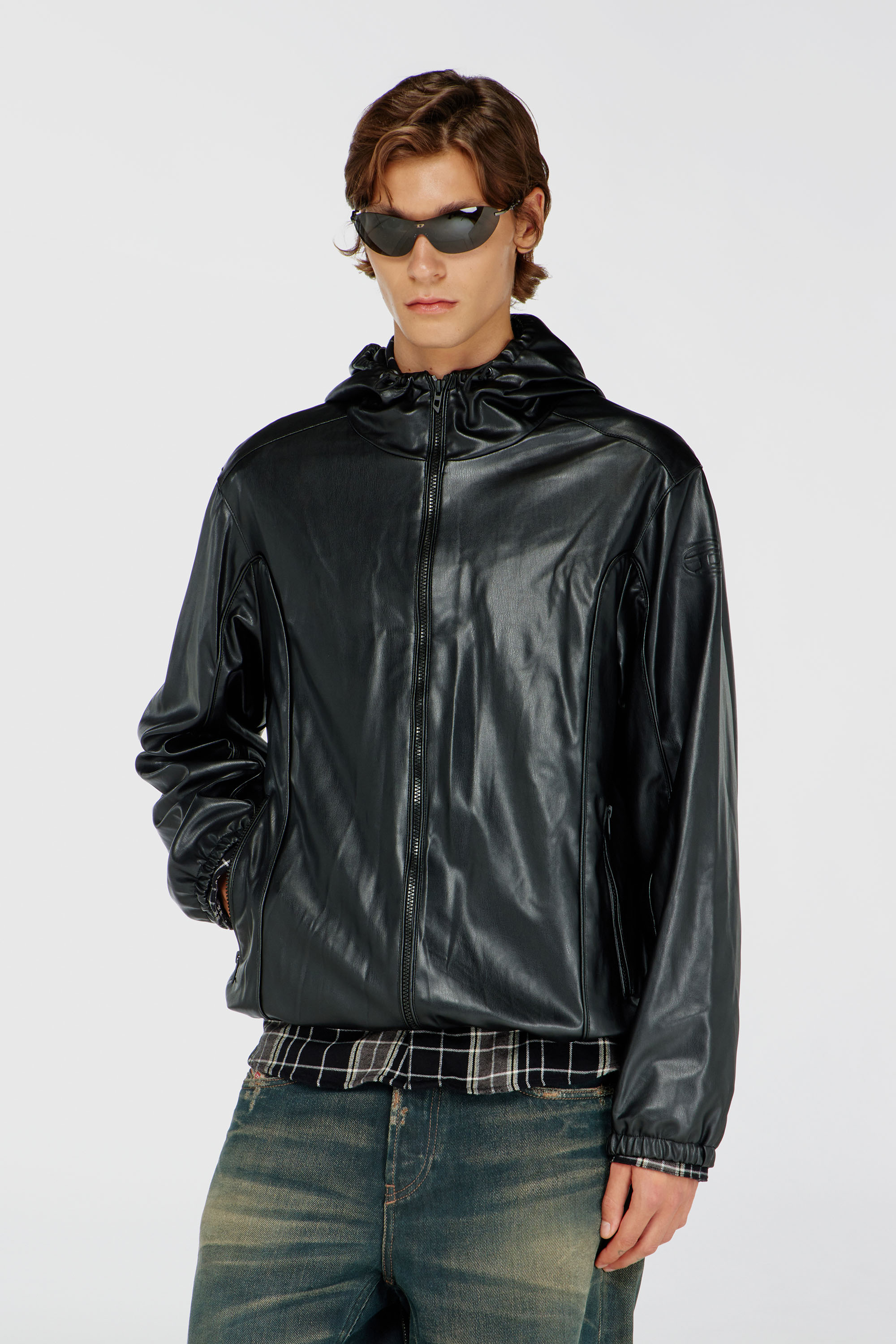 Diesel - J-HIVES-PGBX, Coupe-vent &agrave; capuche en tissu enduit Homme in Noir - 1