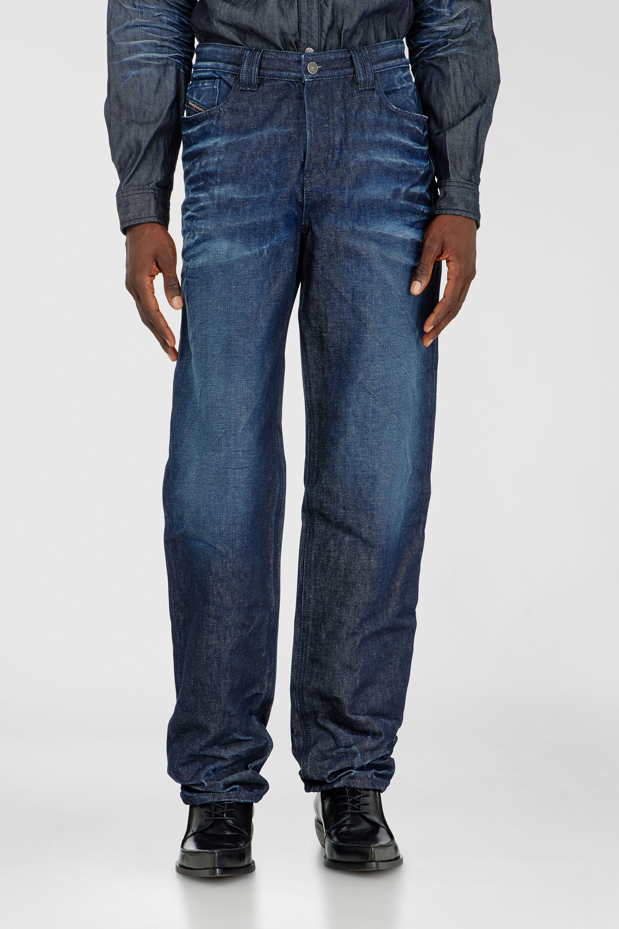 Diesel - Regular Jeans 1991 D-Voeed 007GF Homme, Bleu Fonc&eacute; - Image 1