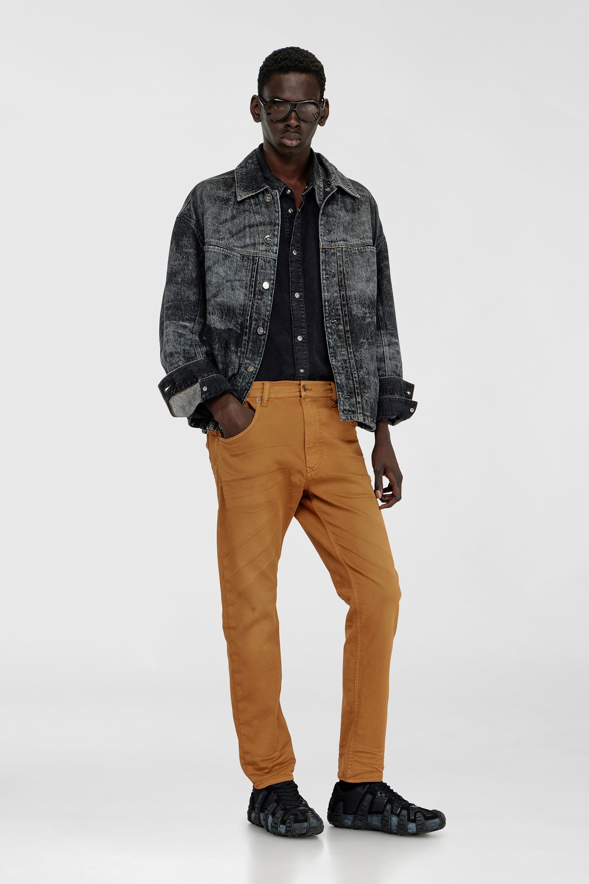 Diesel - Regular 2032 D-Krooley-BW Joggjeans&reg; 0670M Homme, Camel - Image 2