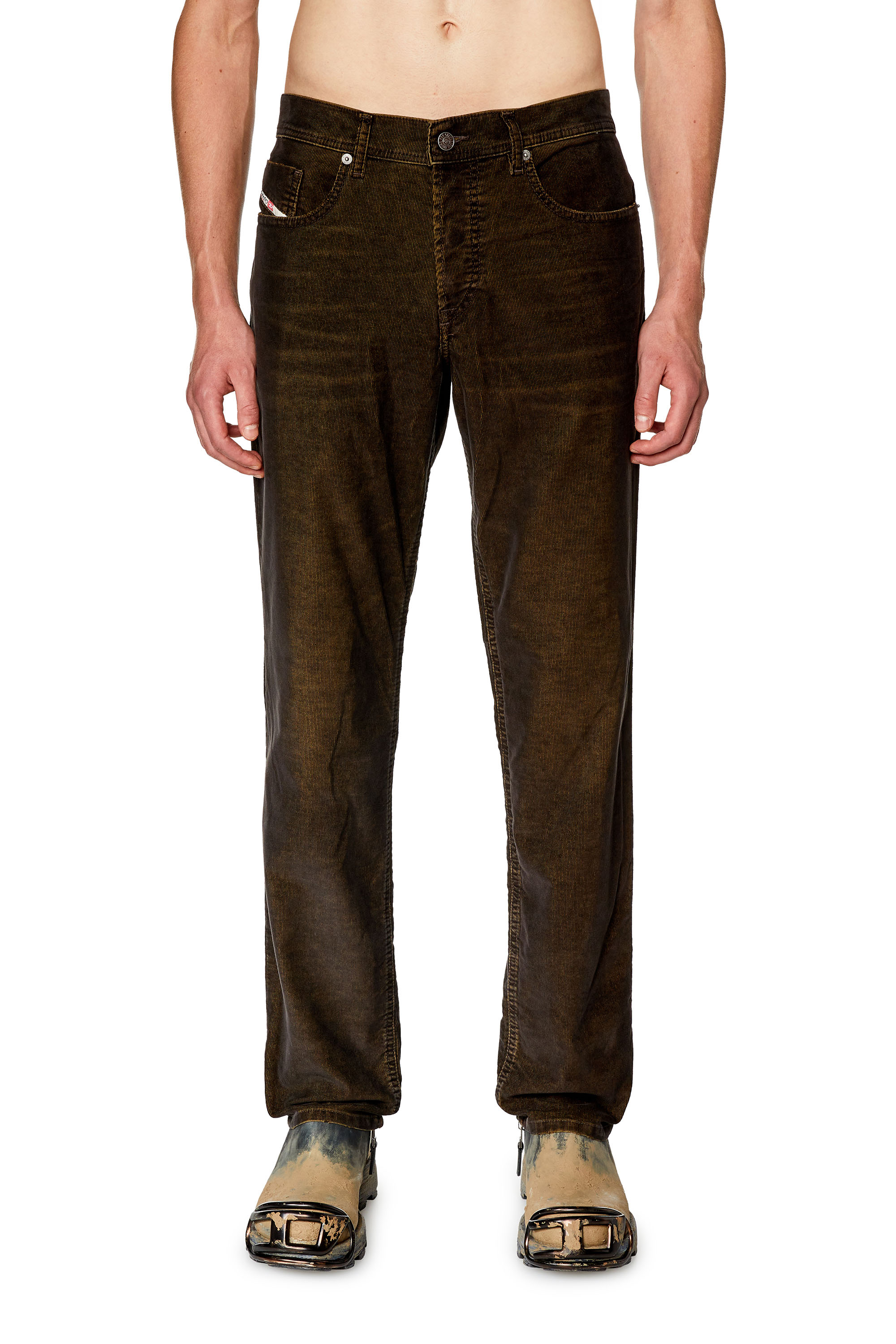 Diesel - Tapered Jeans 2023 D-Finitive 003GJ, Vert Foncé - Image 1