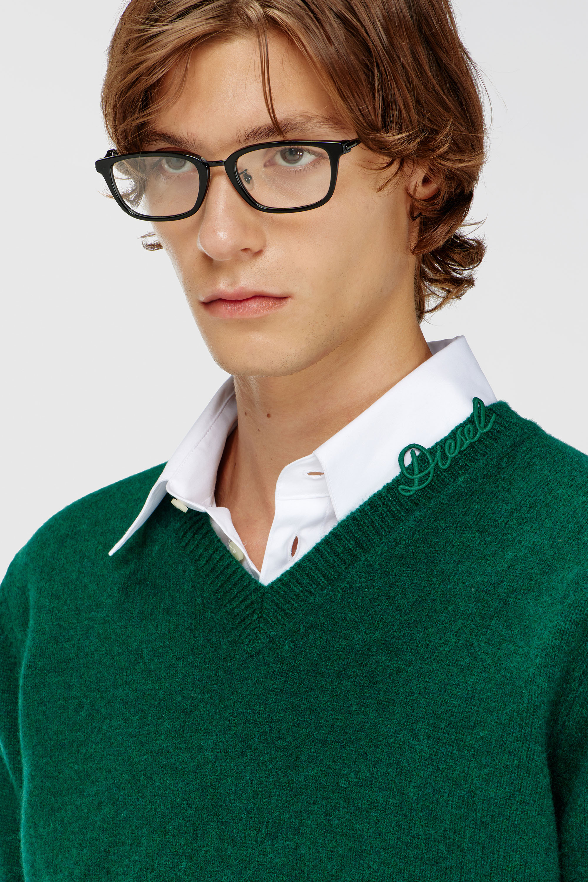 Diesel - K-IMER, Pull en laine col V avec logo sur le col Homme in Vert - 4