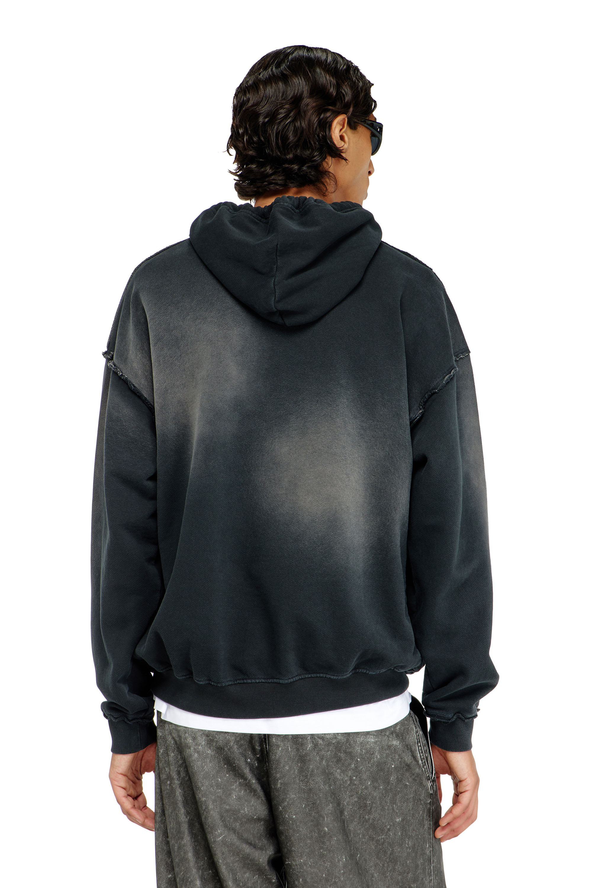 Diesel - S-POCK-HOOD, Sweat &agrave; capuche en coton d&eacute;lav&eacute; avec d&eacute;tails effiloch&eacute;s Homme in ToBeDefined - 4