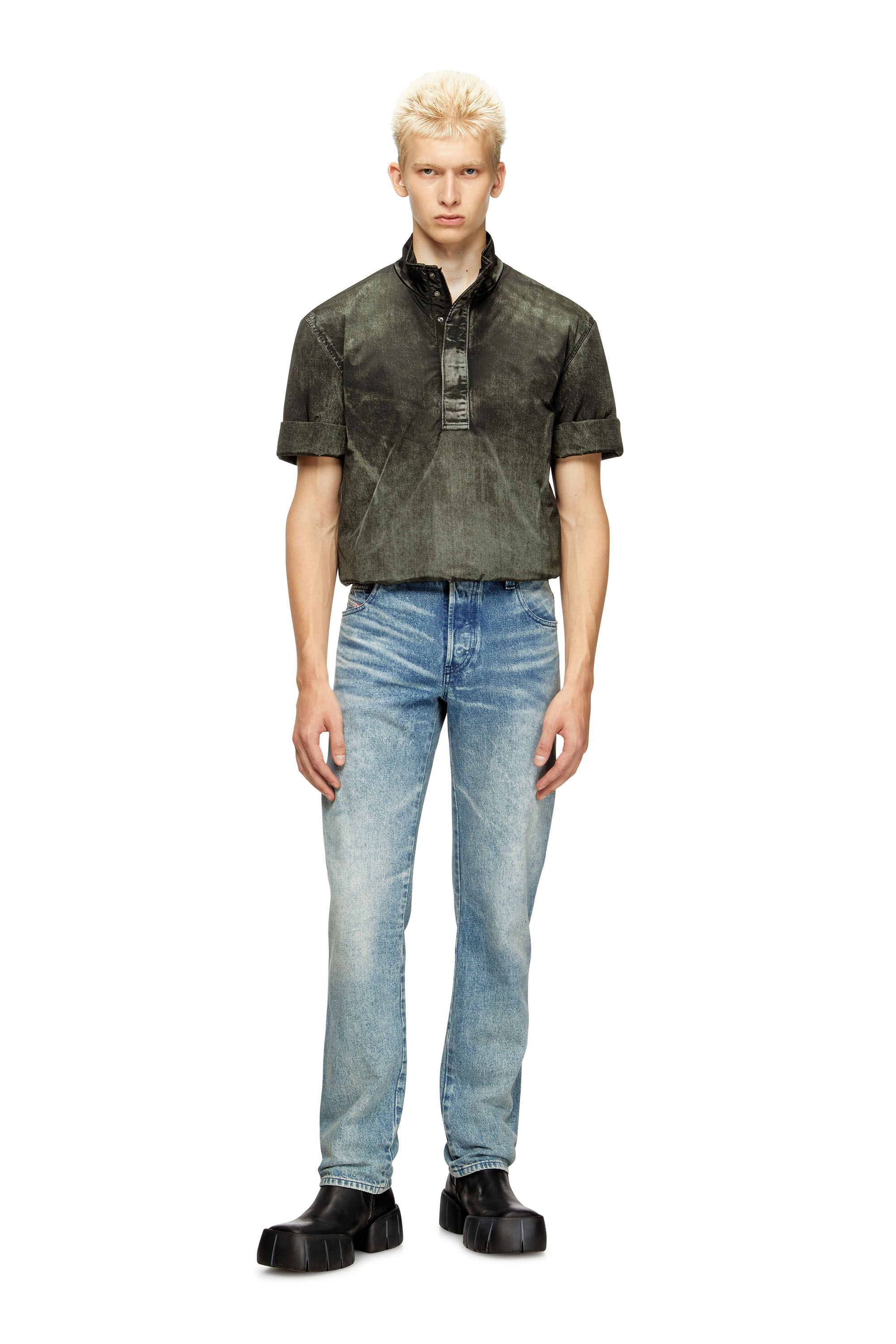 Diesel - J-VALOIS, Veste à manches courtes en nylon effet denim Homme in Noir - 2