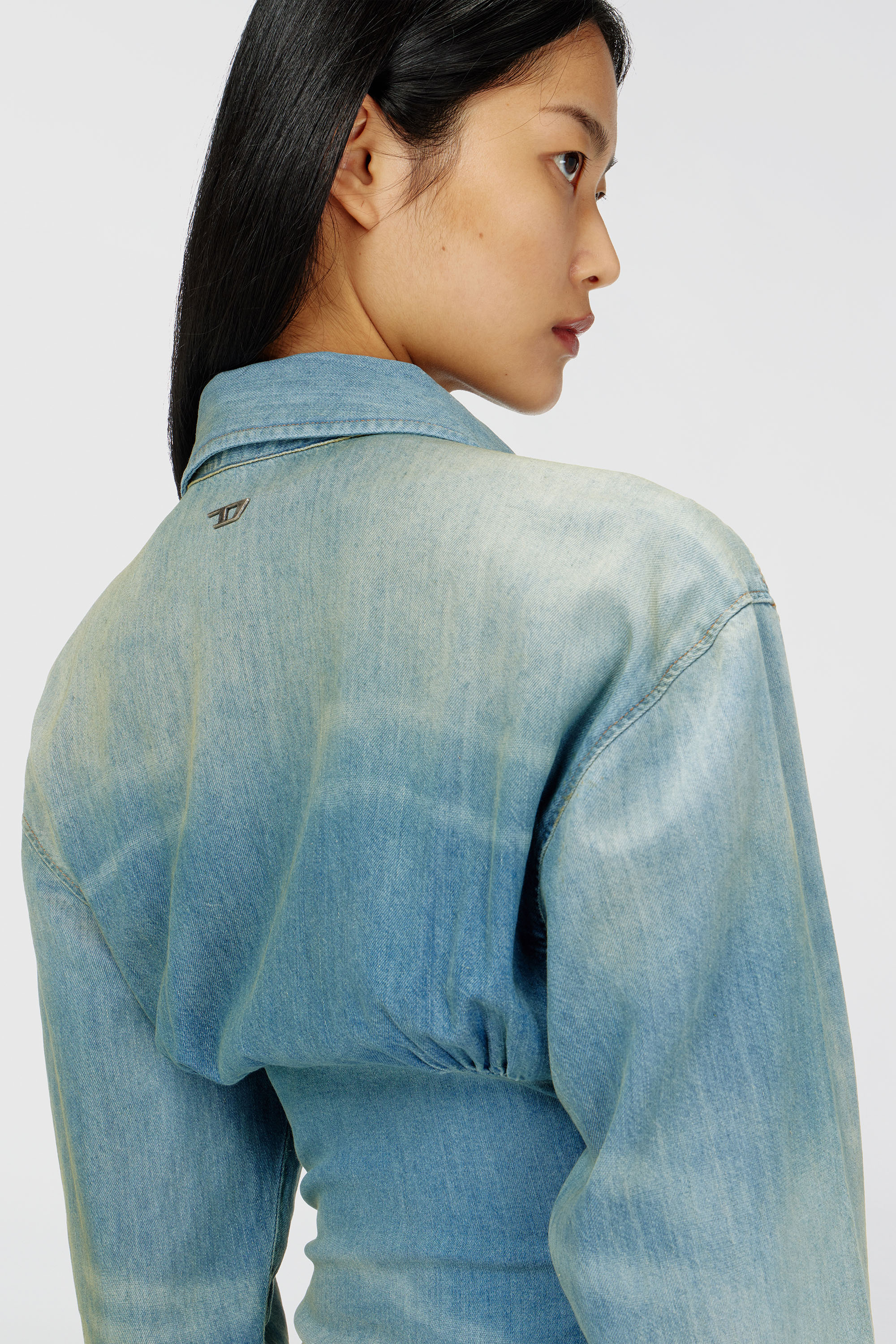 Diesel - DE-VIOLIM-S, Woman's Denim mini shirt dress with sectioned design in Light Blue - 5