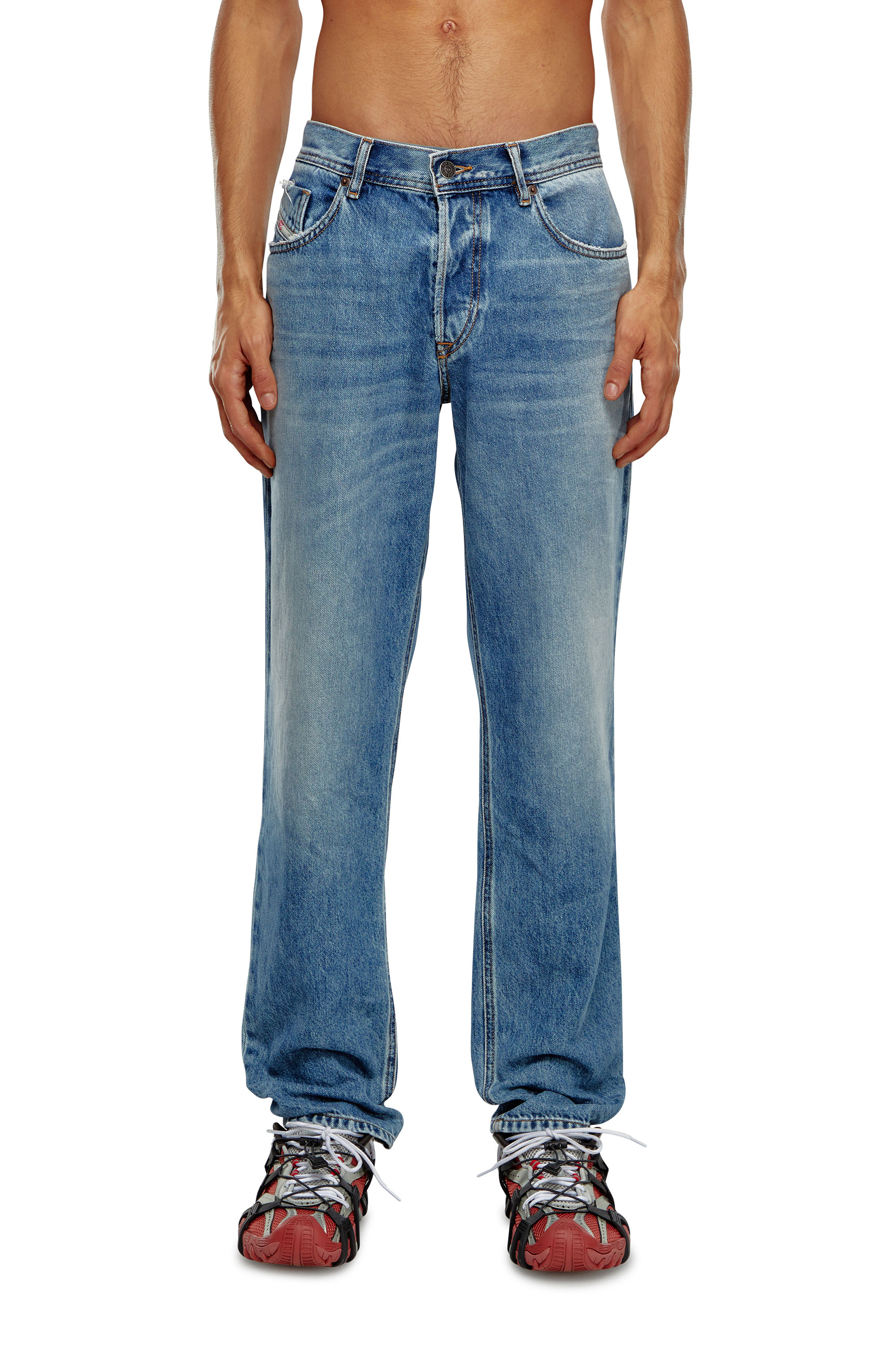 Diesel - Tapered Jeans 2023 D-Finitive 09H95, Bleu moyen - Image 1