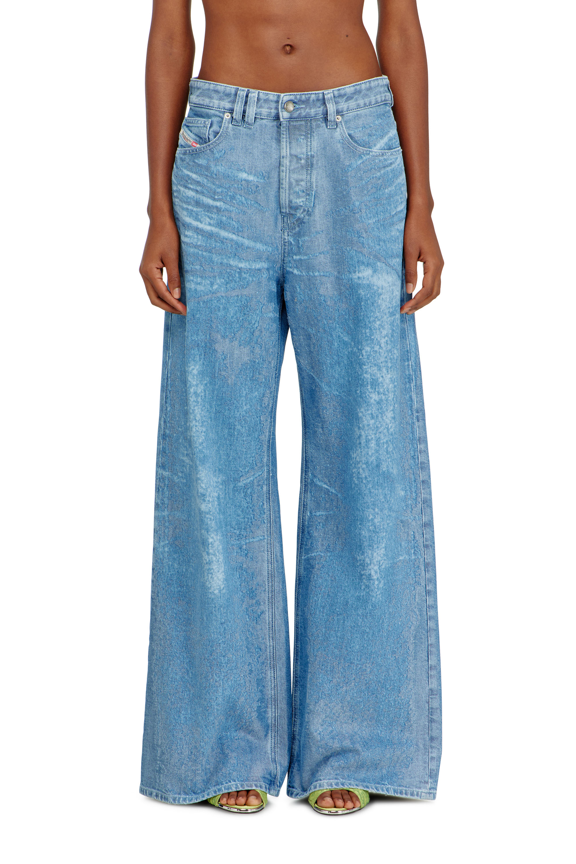 Diesel - Relaxed Jeans 1996 D-Sire 09P23 Femme, Bleu Clair - Image 1