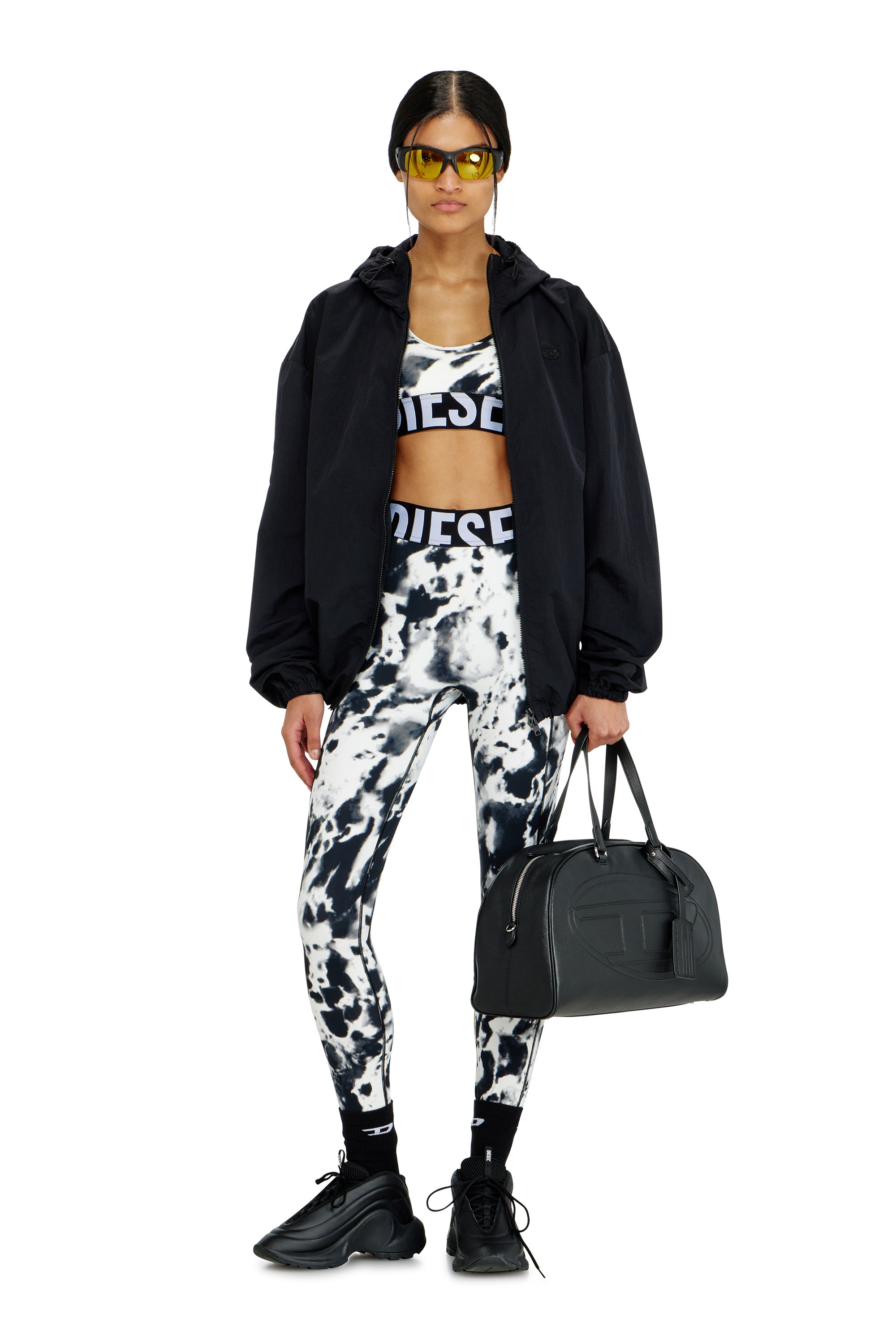 Diesel - ALLISON-D-POP, Soutien-gorge de sport en microfibre imprim&eacute;e Femme in Polychrome - 5