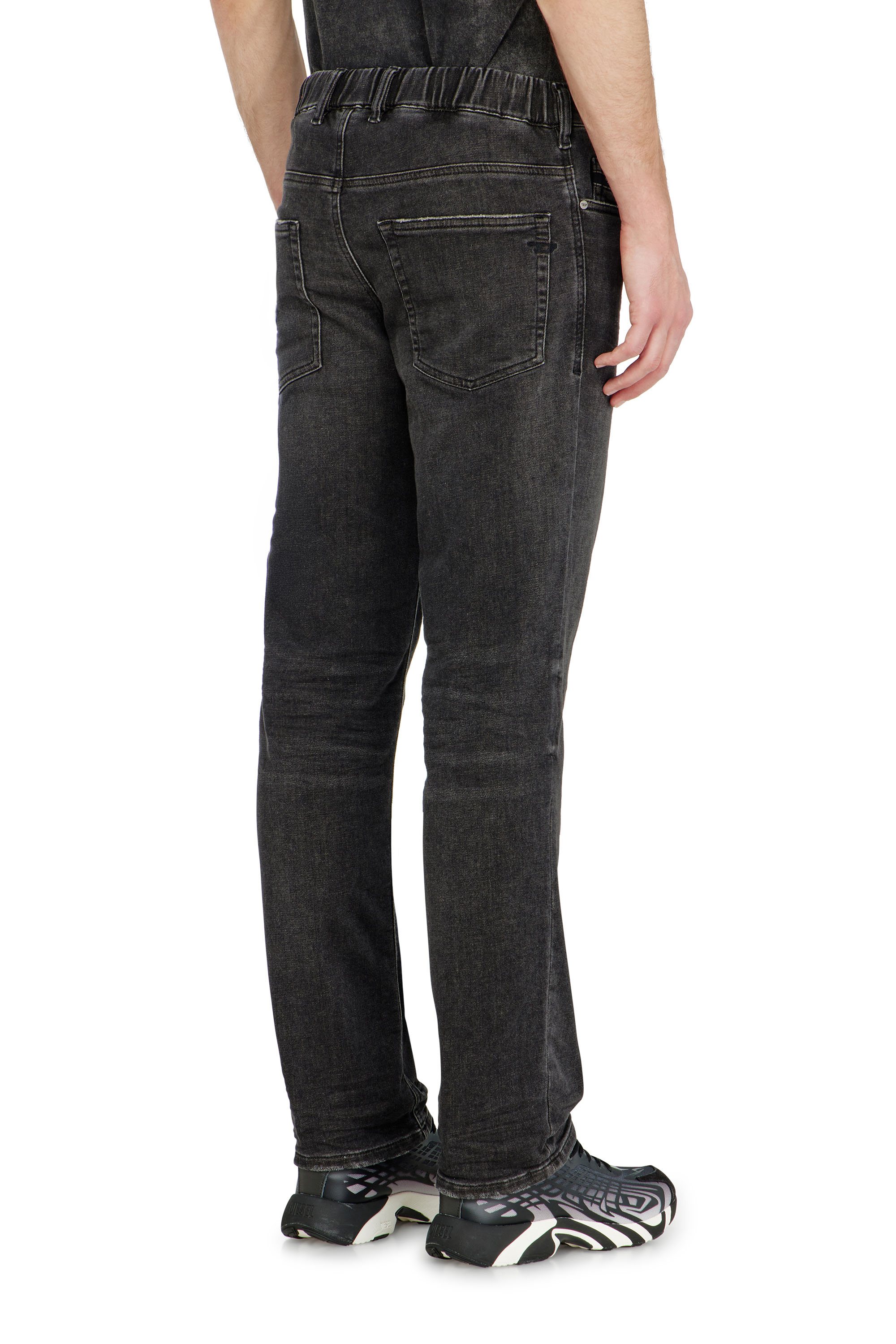 Diesel - Regular 2090 D-Veekley Joggjeans&reg; 09P92 Homme, Noir/Gris fonc&eacute; - Image 4