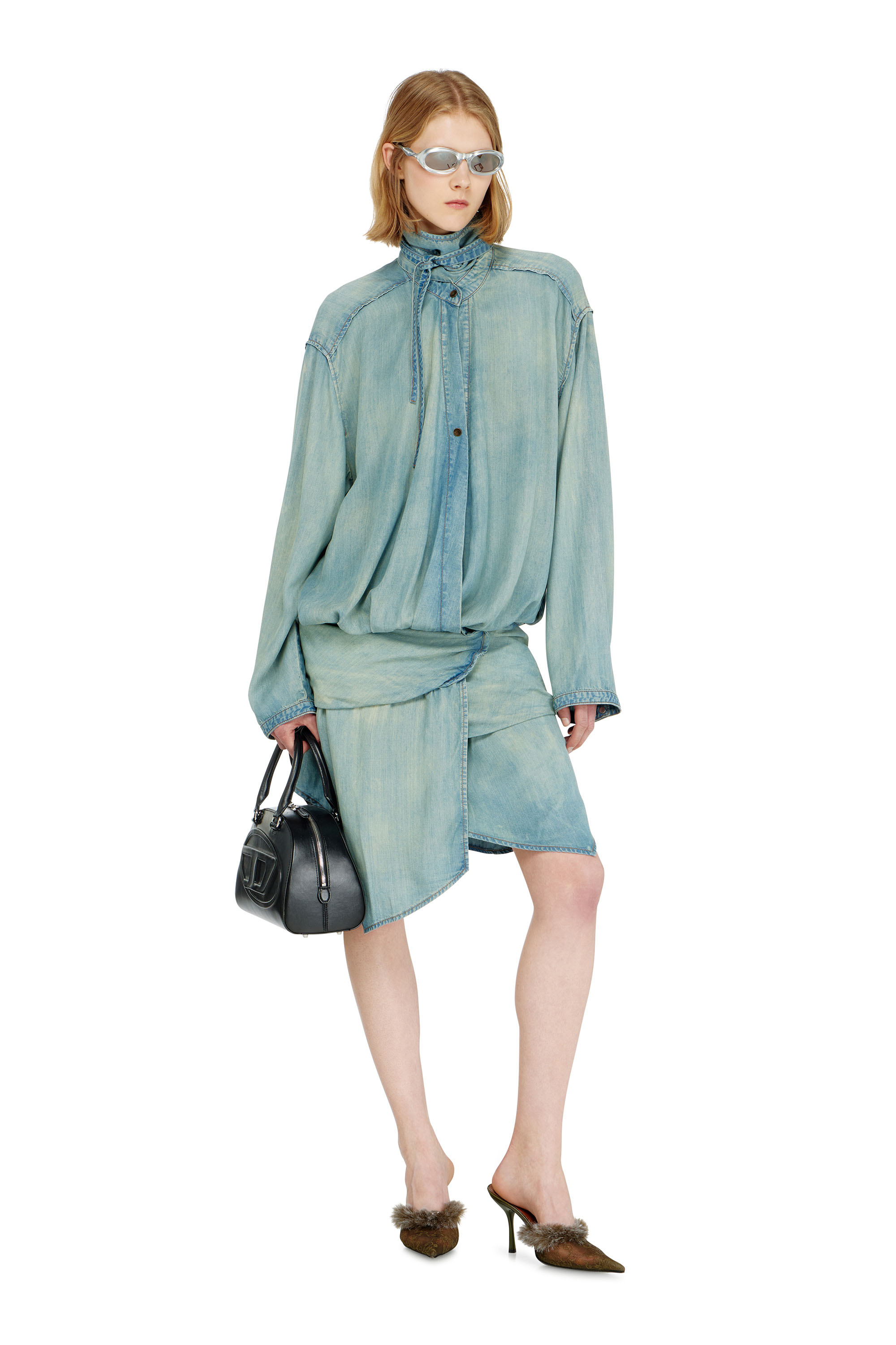 Diesel - DE-TILORA-S, Robe chemise en denim oversized drap&eacute;e Femme in ToBeDefined - 2