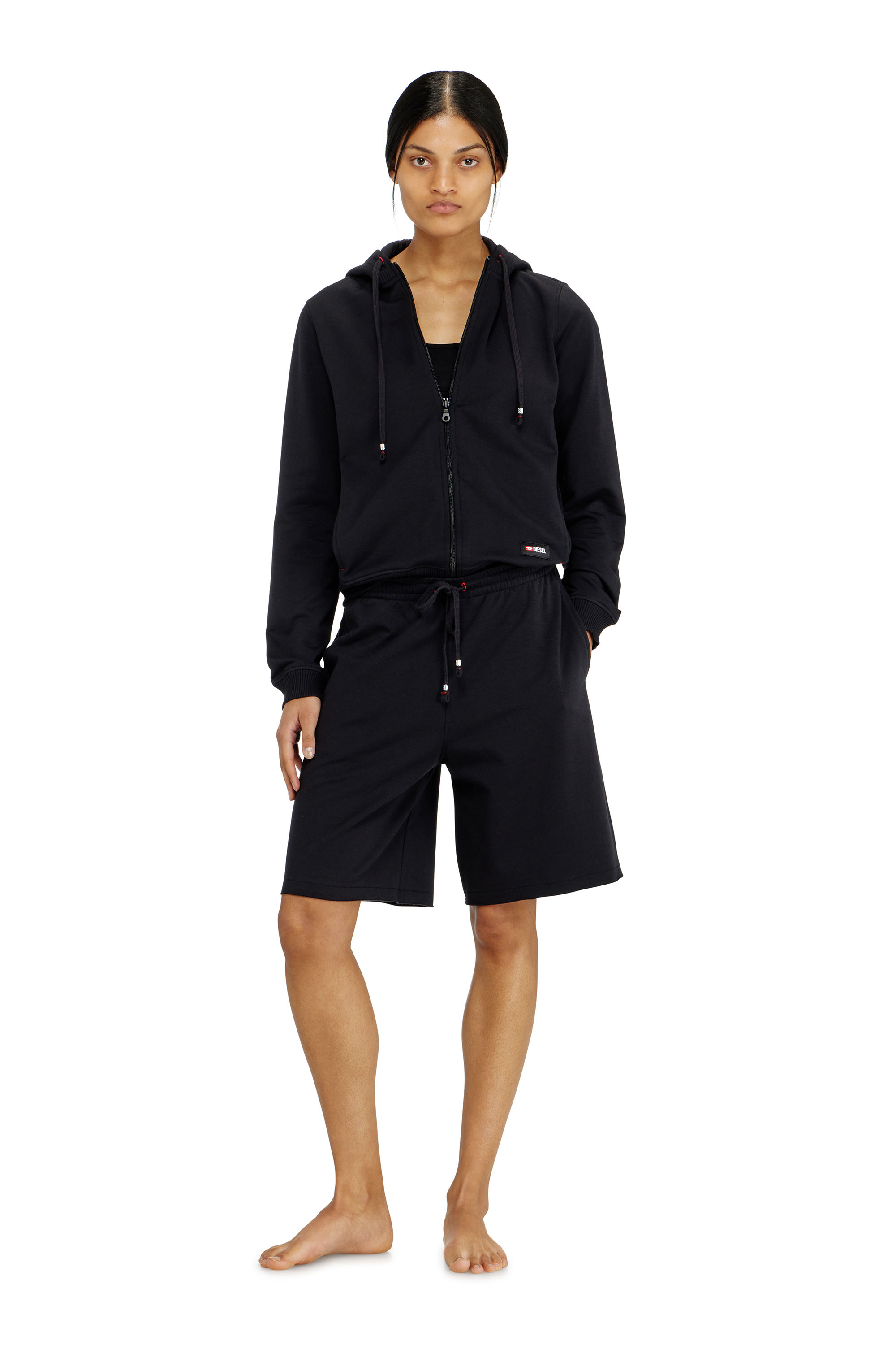 Diesel - CLARA-D-CORE, Short gratt&eacute; avec ourlets francs Femme in Noir - 1