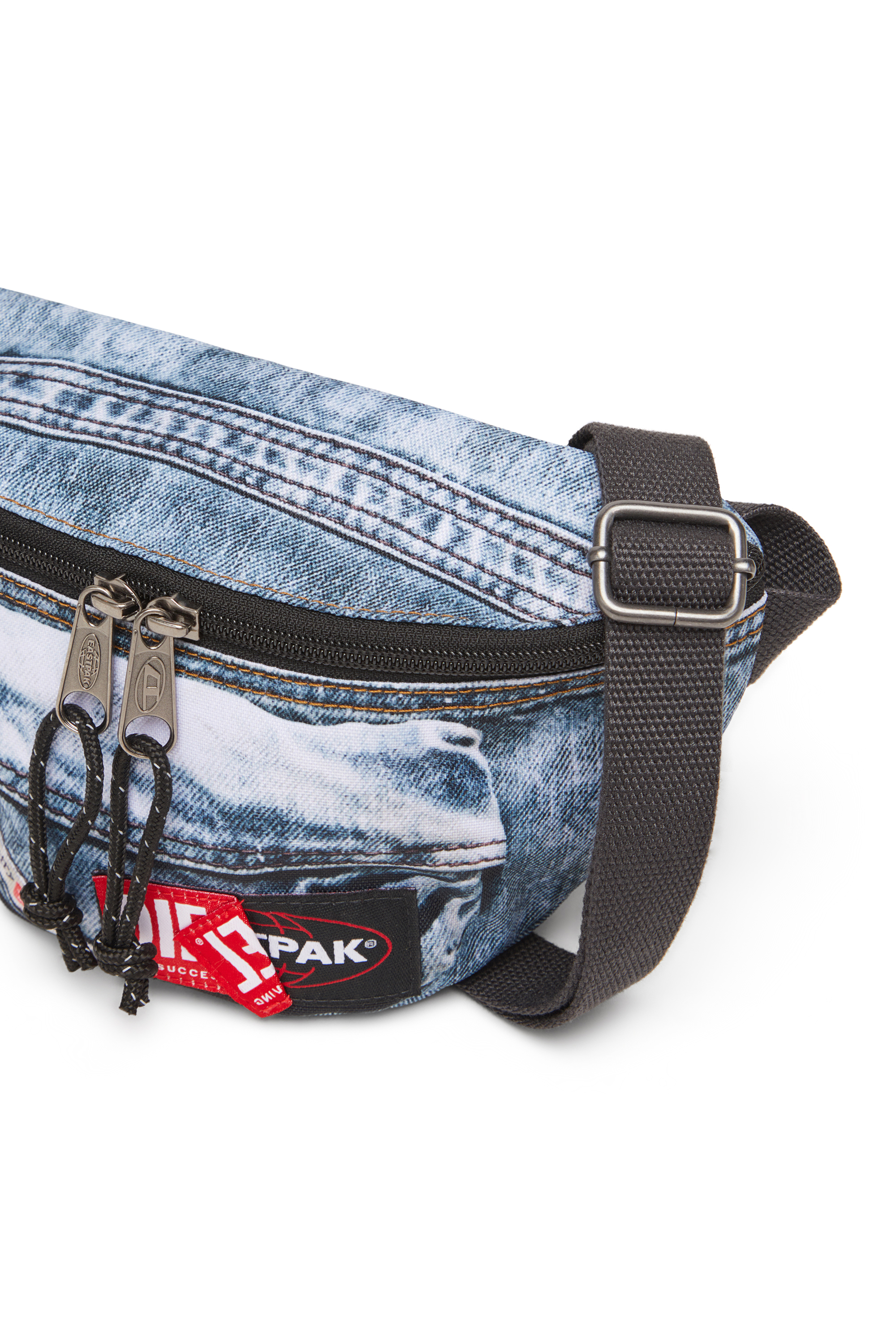 Diesel - DIESEL SPRINGER, Sac banane en denim trompe-l'œil Mixte in Bleu - 3