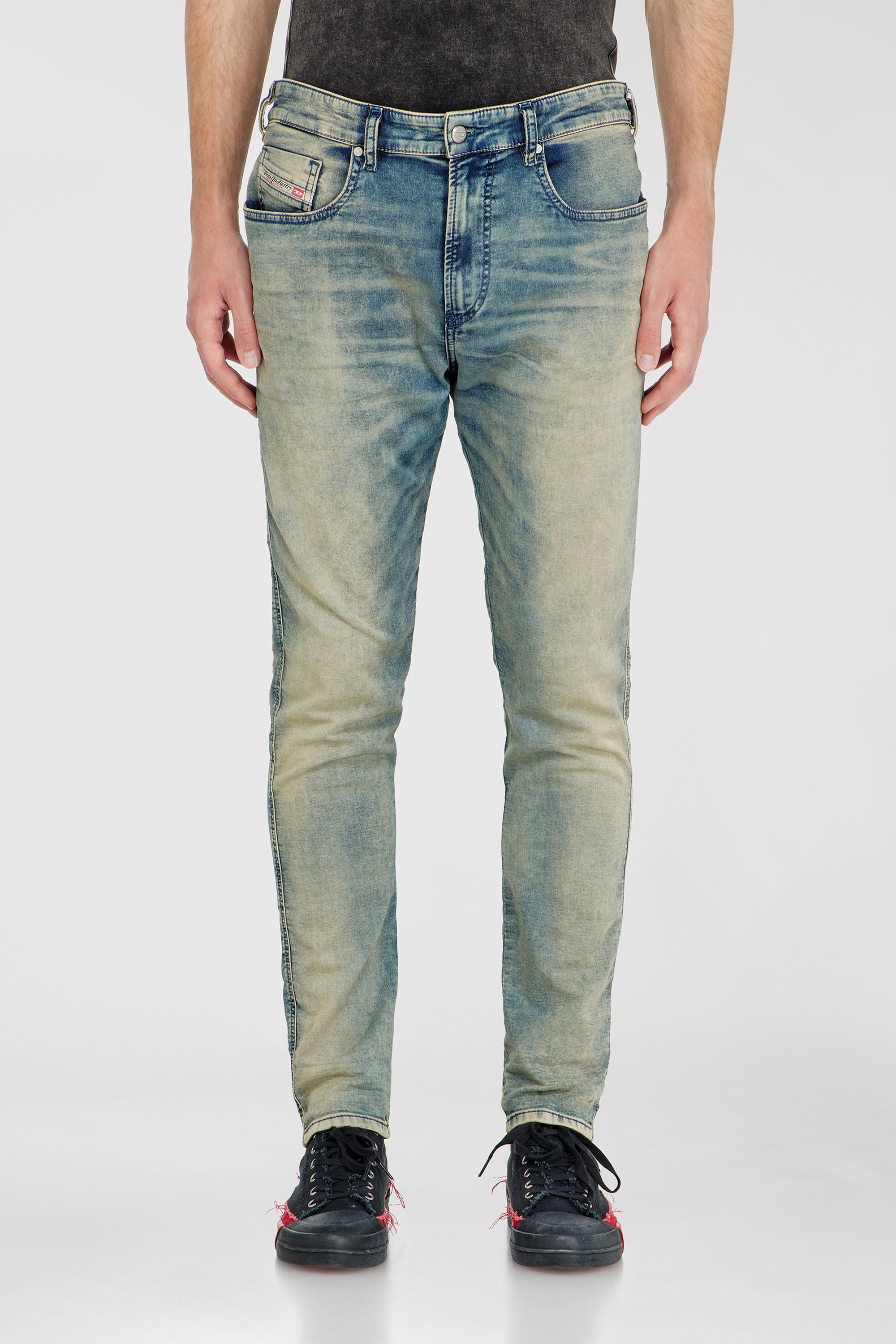 Diesel - Slim 2062 D-Strukt Joggjeans&reg; 09P60 Homme, Bleu moyen - Image 1