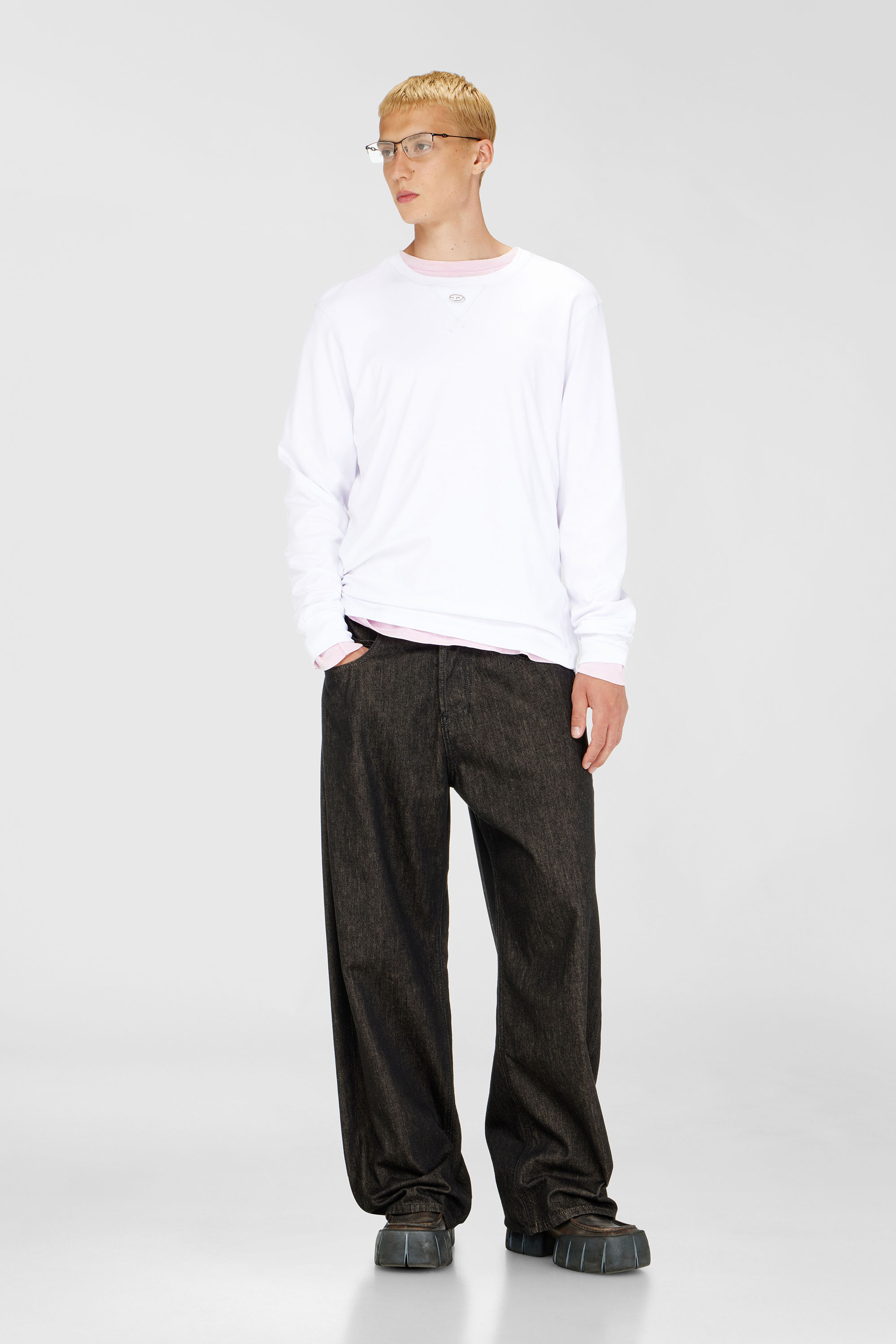 Diesel - T-MADJUST-LS-TR, T-shirt &agrave; manches longues en coton avec Oval D Homme in Blanc - 1