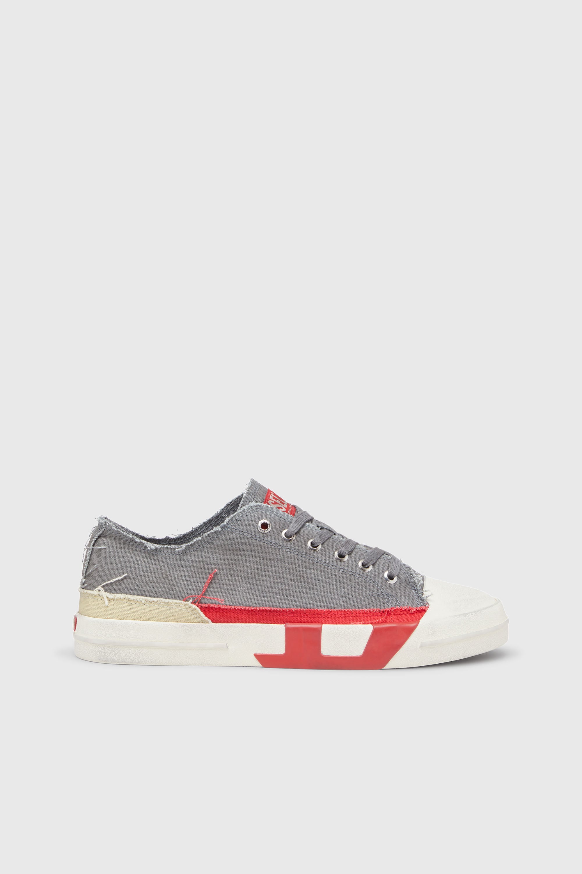 Diesel - S-D-VERSE LOW, S-D-Verse-Baskets en toile &agrave; effet sali Homme in Gris - 1