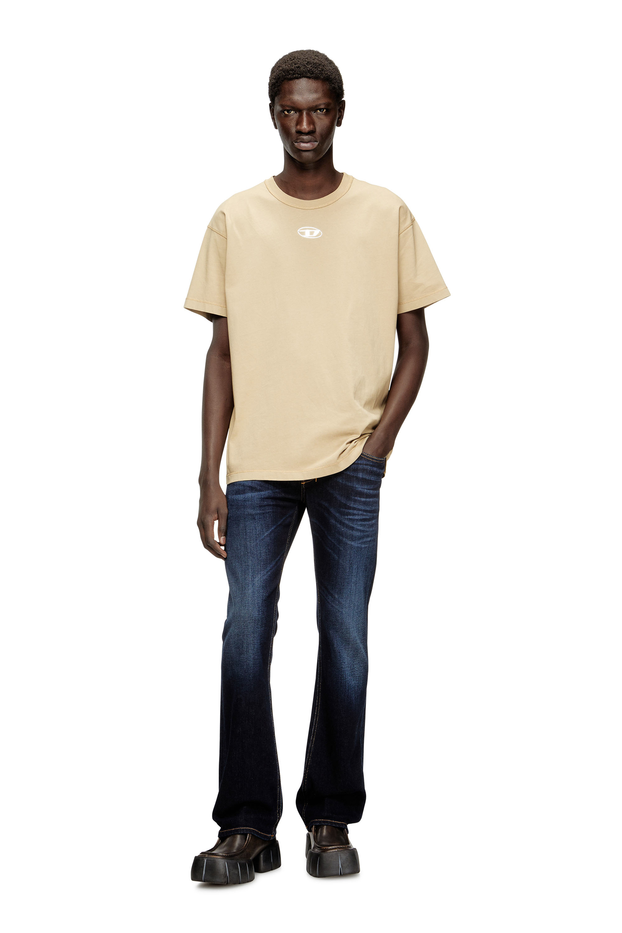 Diesel - T-NORM-IOD, T-shirt en coton léger avec logo Ovale D métallisé Homme in Beige - 1