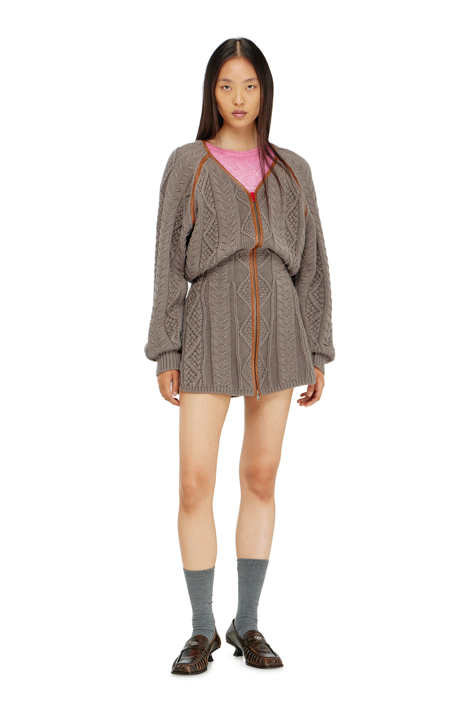 Diesel - M-INTESSE, Robe cardigan courte en maille torsad&eacute;e Femme in Gris - 3