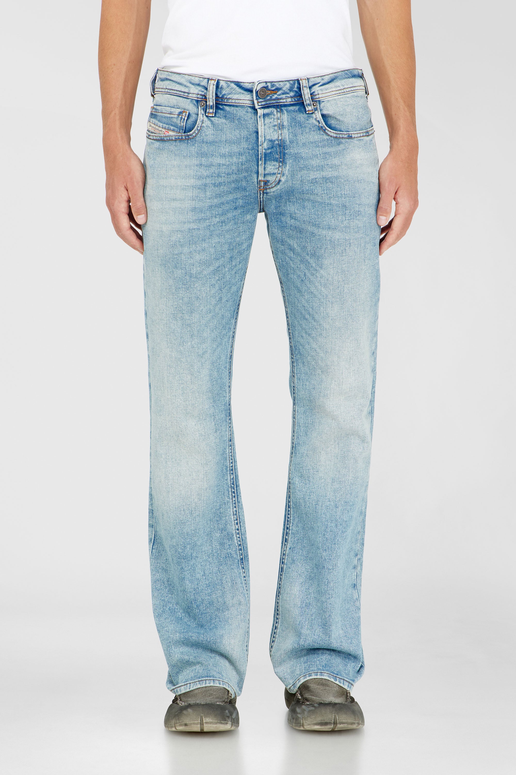 Diesel - Bootcut Jeans 2007 Zatiny 0DBDV Homme, Bleu Clair - Image 1