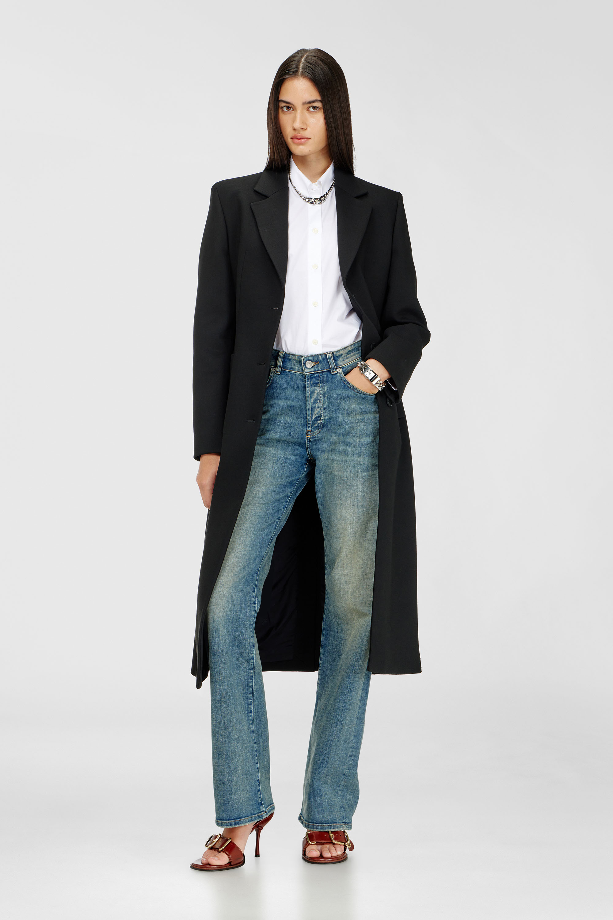 Diesel - Regular Jeans 1971 D-Sent 09N32 Femme, Bleu moyen - Image 2