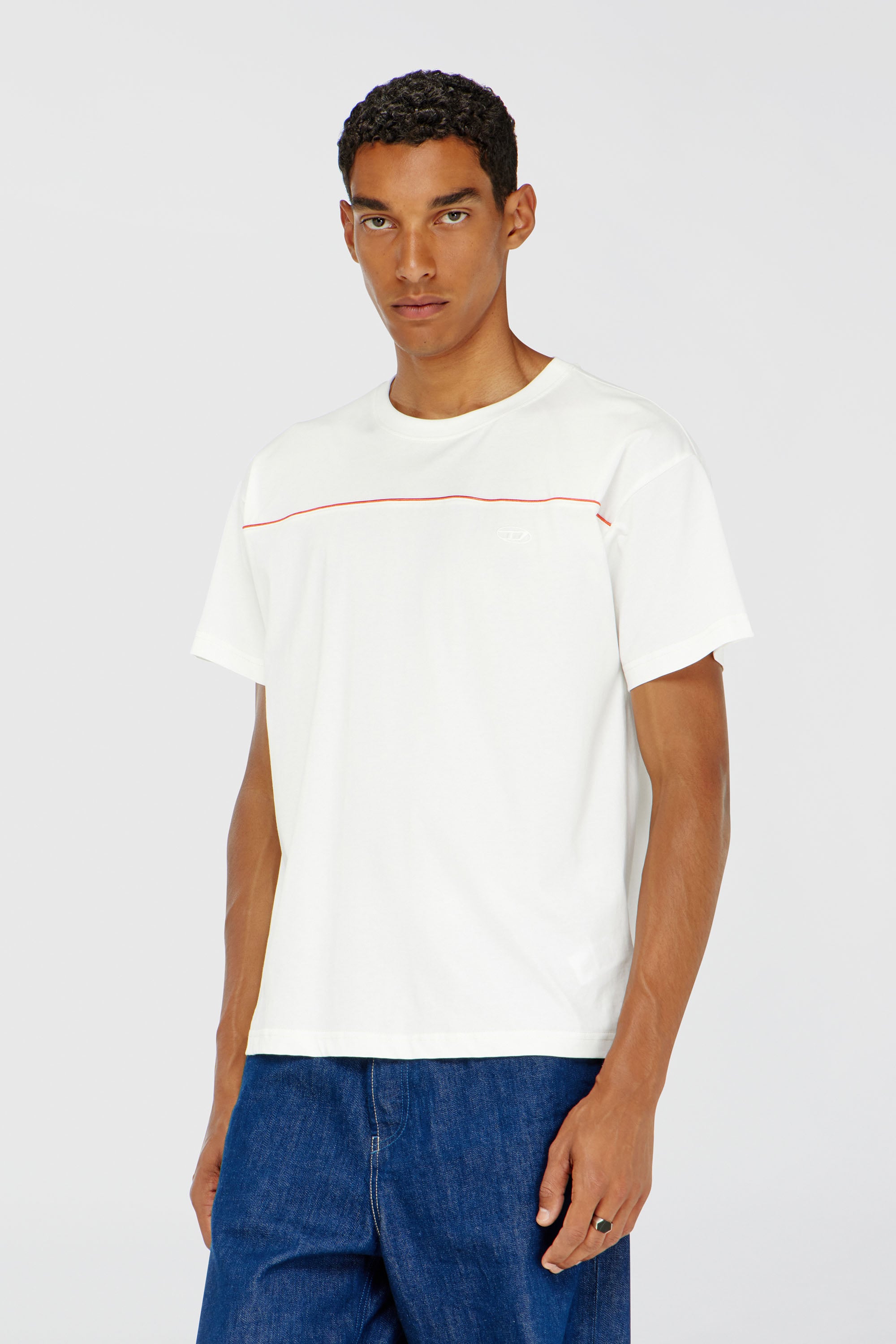 Diesel - T-NORM-PIPING, T-shirt avec passepoil contrastant Homme in Blanc - 1