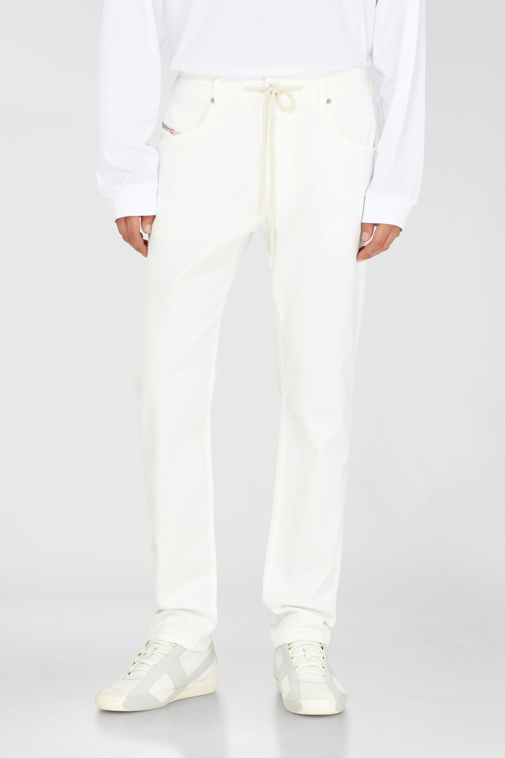 Diesel - Regular 2032 D-Krooley Joggjeans&reg; 068HX Homme, Blanc - Image 1
