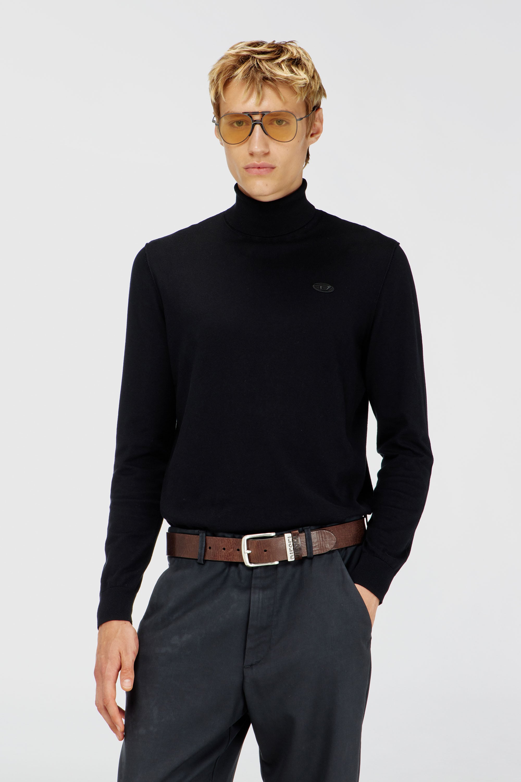 Diesel - K-FREEX-LUP-TAG-T92, Man's Cotton turtleneck with Oval D logo patch in Black - 1