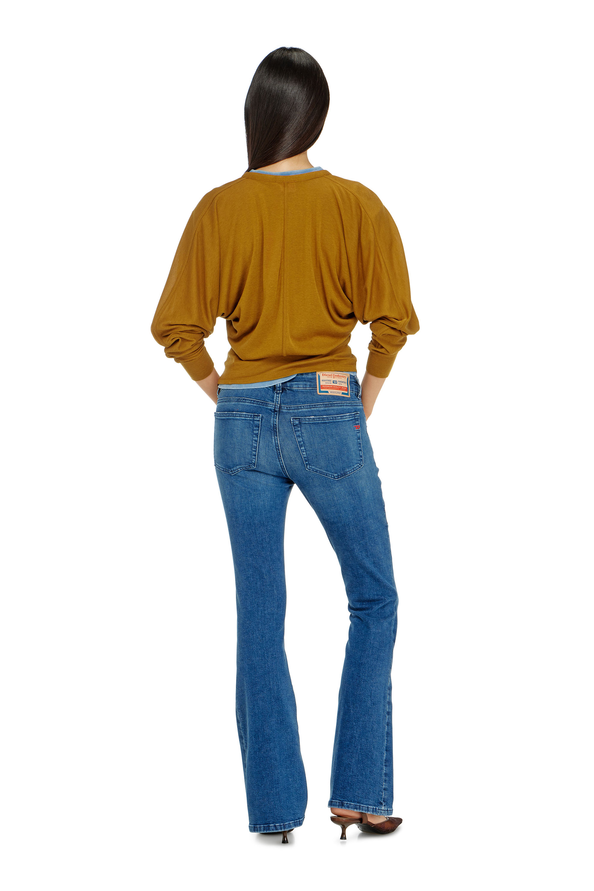 Diesel - Bootcut Jeans 1969 D-Ebbey 0ADBB Femme, Bleu moyen - Image 3