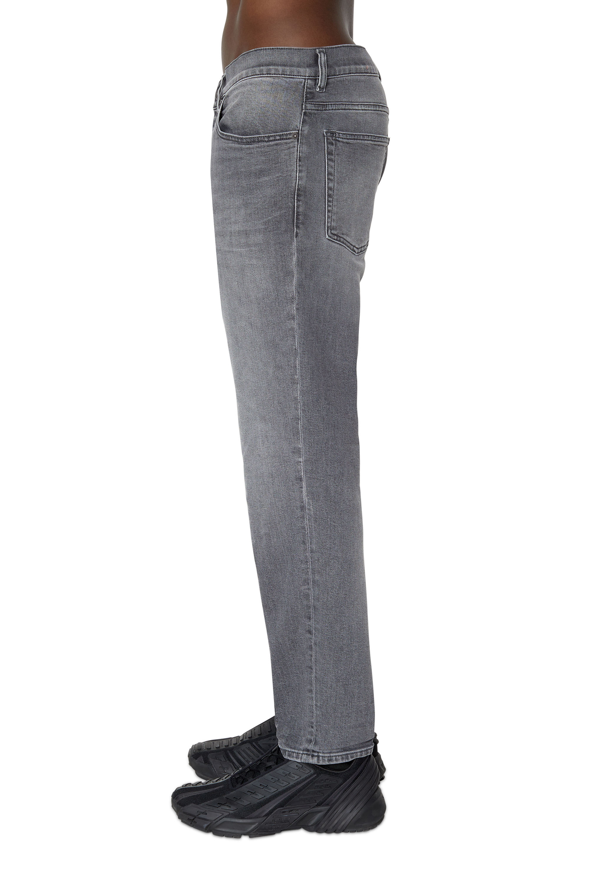 Diesel - 2005 D-FINING 09D50 Tapered Jeans, Gris Clair - Image 4