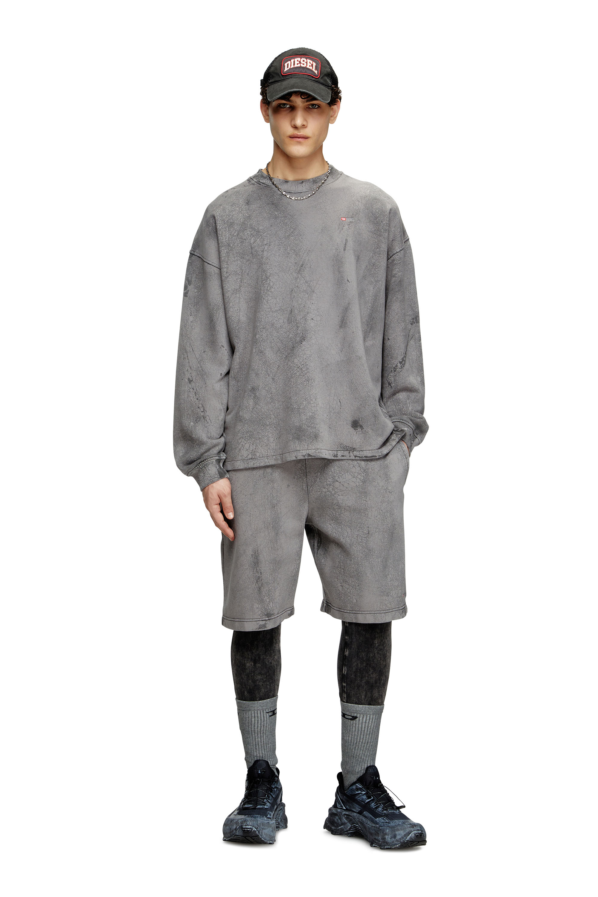 Diesel - S-BAXT-T1, Sweat-shirt effet craquelé avec micro logo Homme in Gris - 1