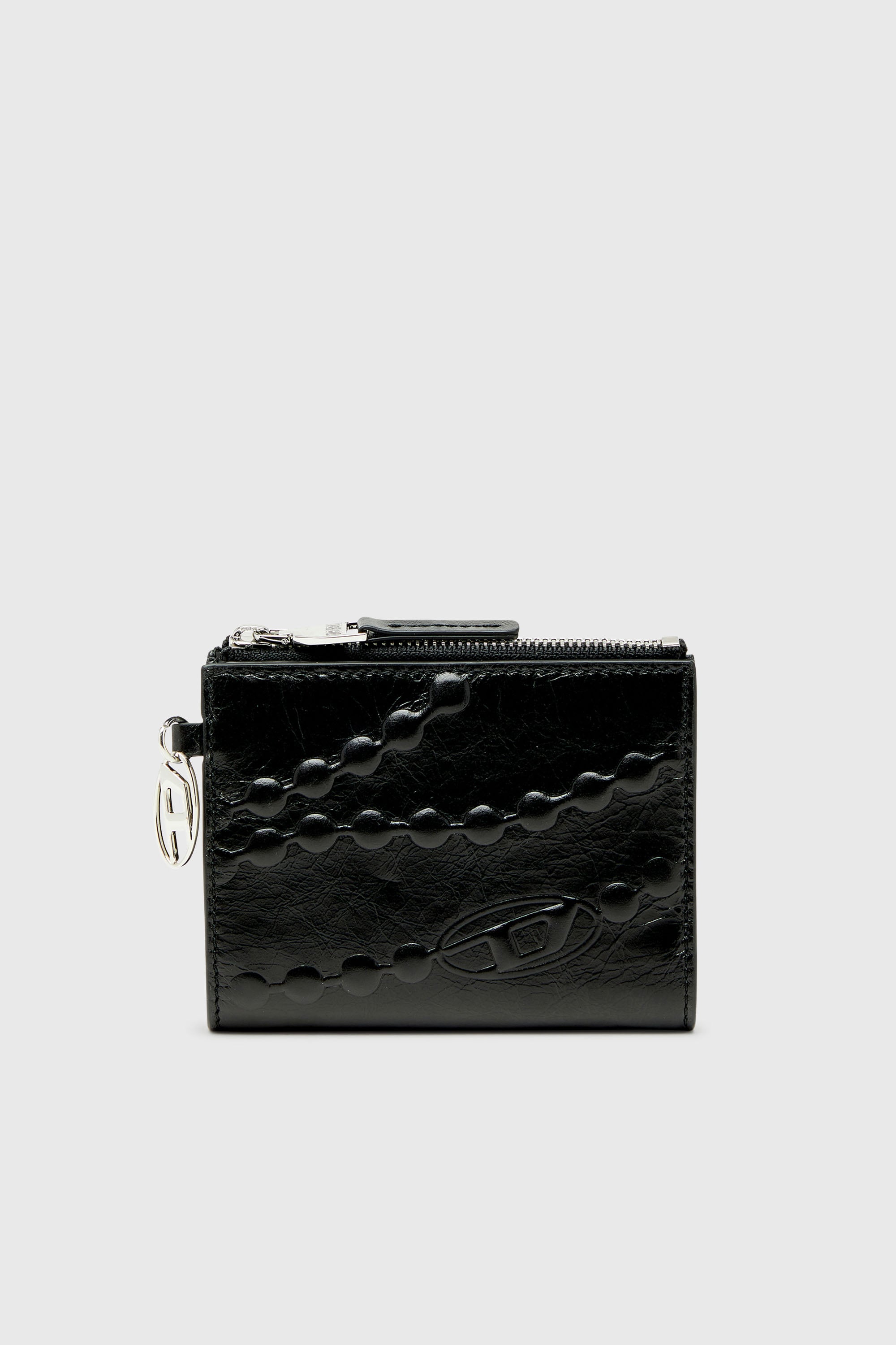 Diesel - OVAL-D BI FOLD ZIP II, Portefeuille bi-fold en cuir avec motif cha&icirc;ne emboss&eacute; Femme in Noir - 1