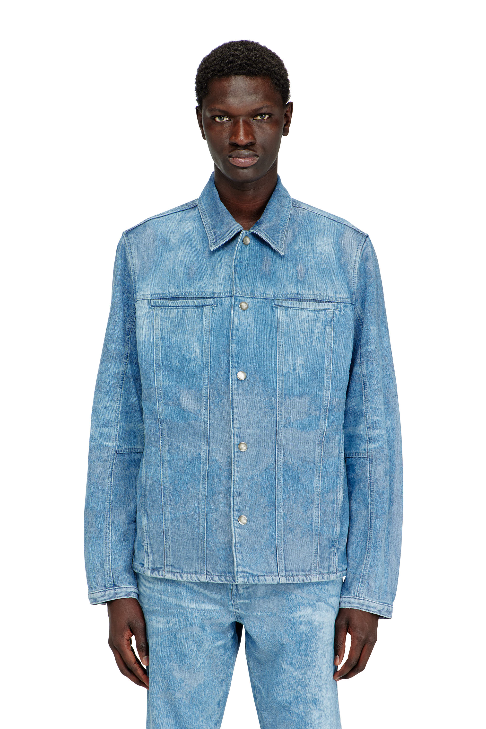 Diesel - D-SERON-FSI, Veste en denim satin&eacute; Homme in Bleu - 3