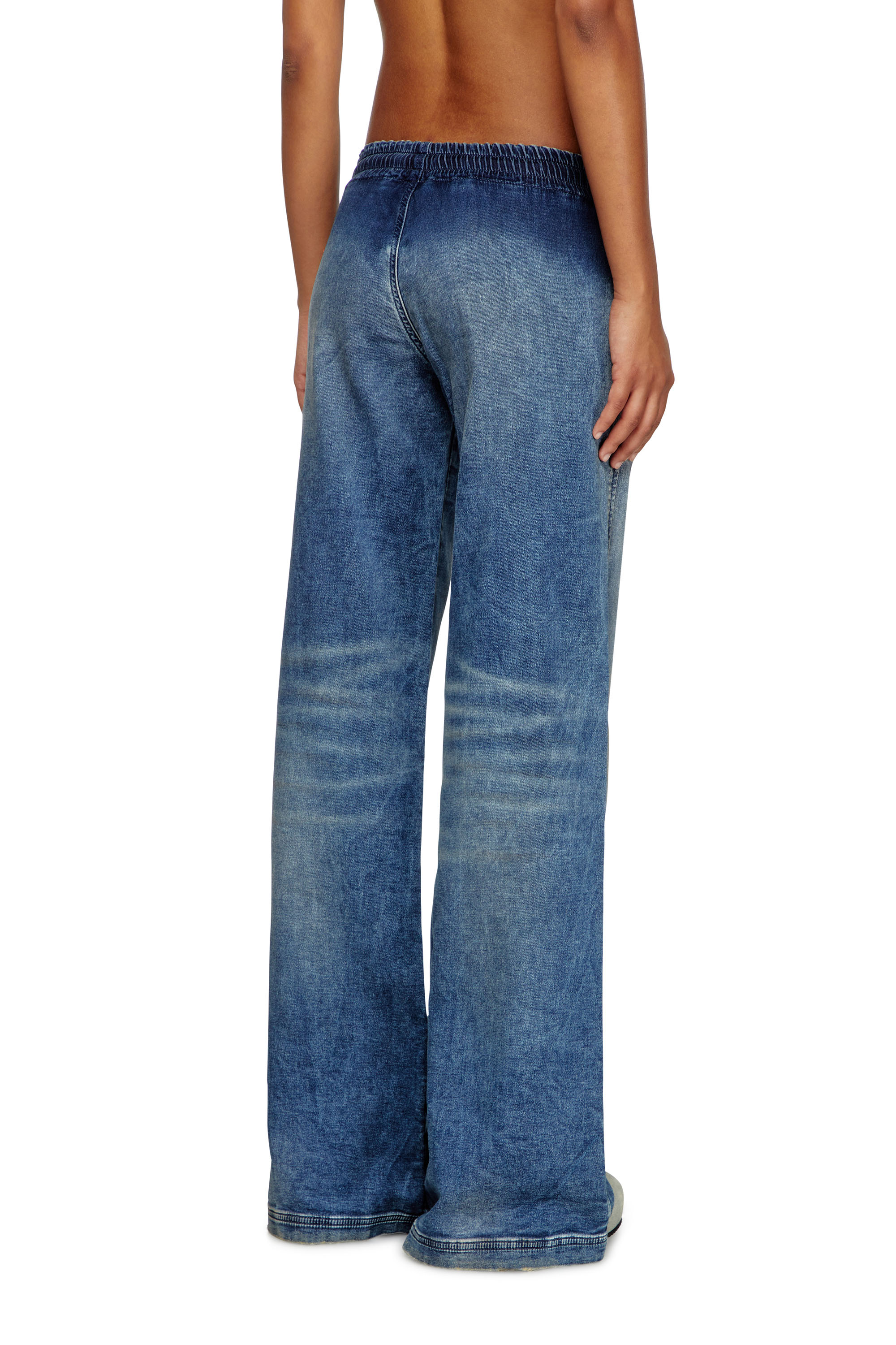 Diesel - Relaxed 2078 D-Ainty Joggjeans&reg; 068PQ Femme, Bleu moyen - Image 4