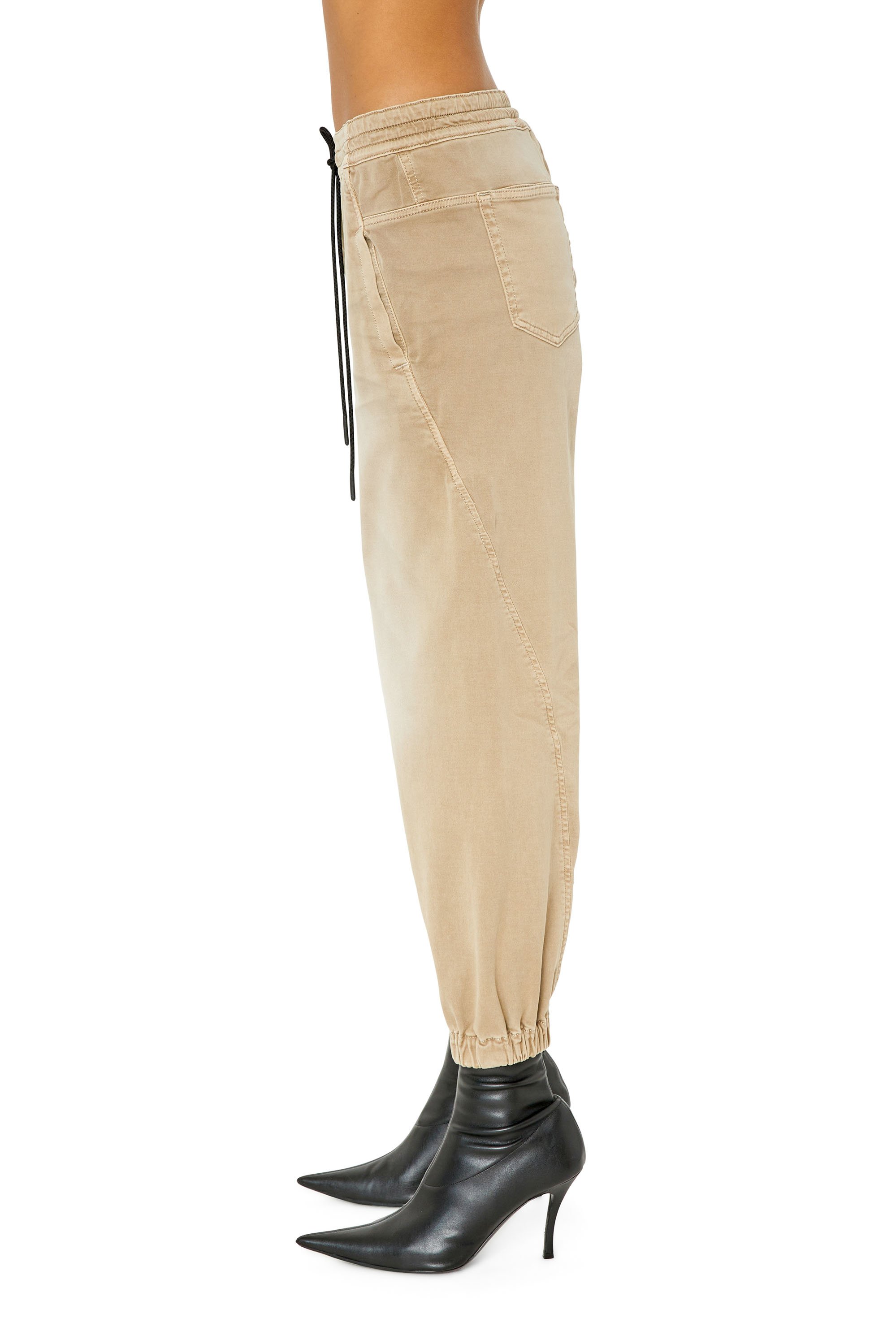Diesel - Krailey JoggJeans® 0670M Boyfriend, Marron Clair - Image 4