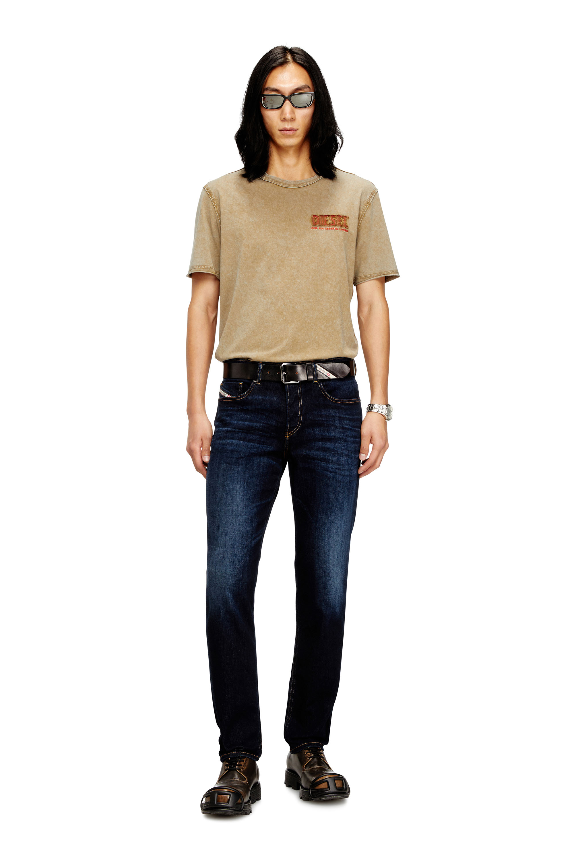 Diesel - Regular Jeans 2023 D-Finitive 009ZS Homme, Bleu Foncé - Image 2