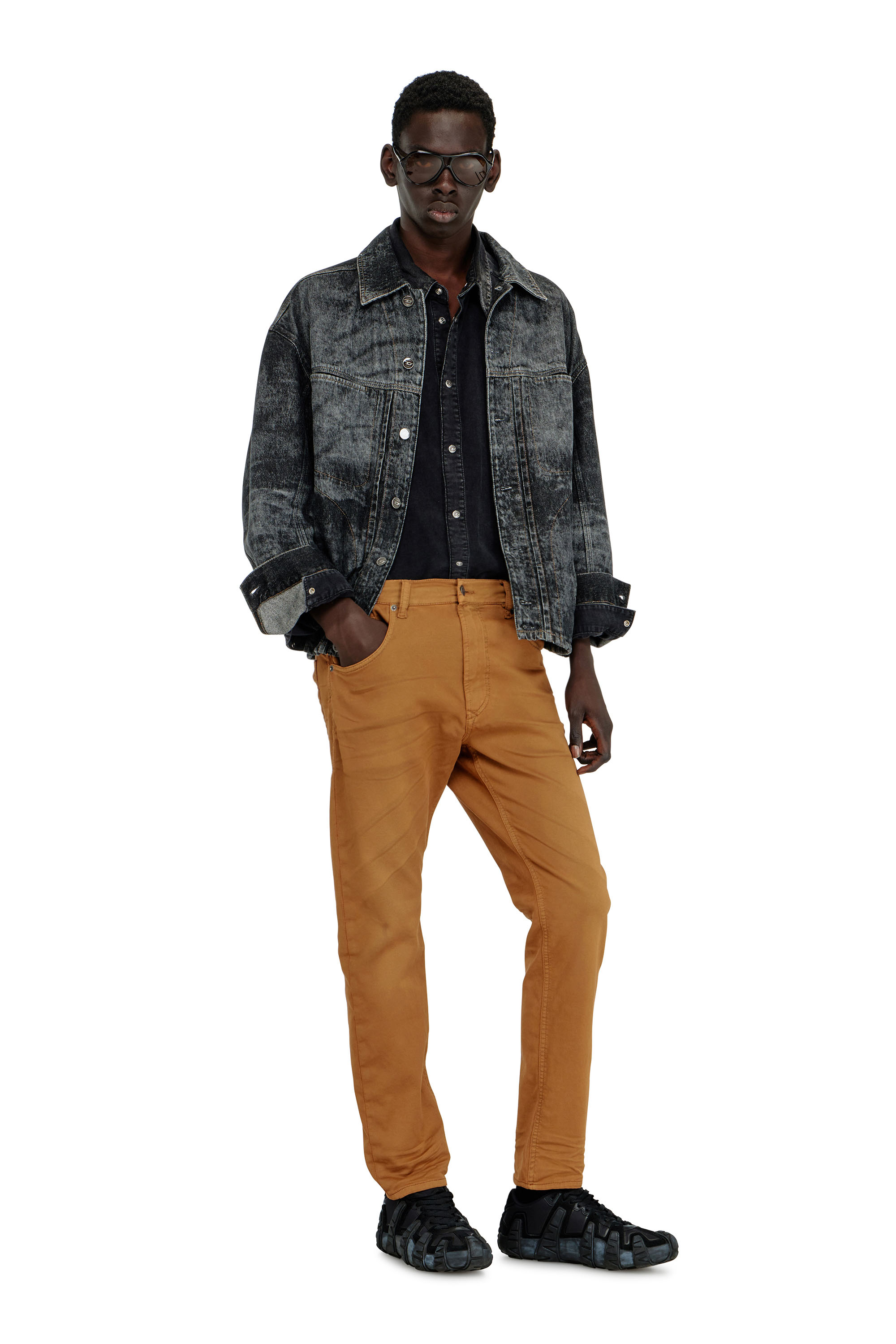 Diesel - Regular 2032 D-Krooley-BW Joggjeans&reg; 0670M Homme, Camel - Image 2