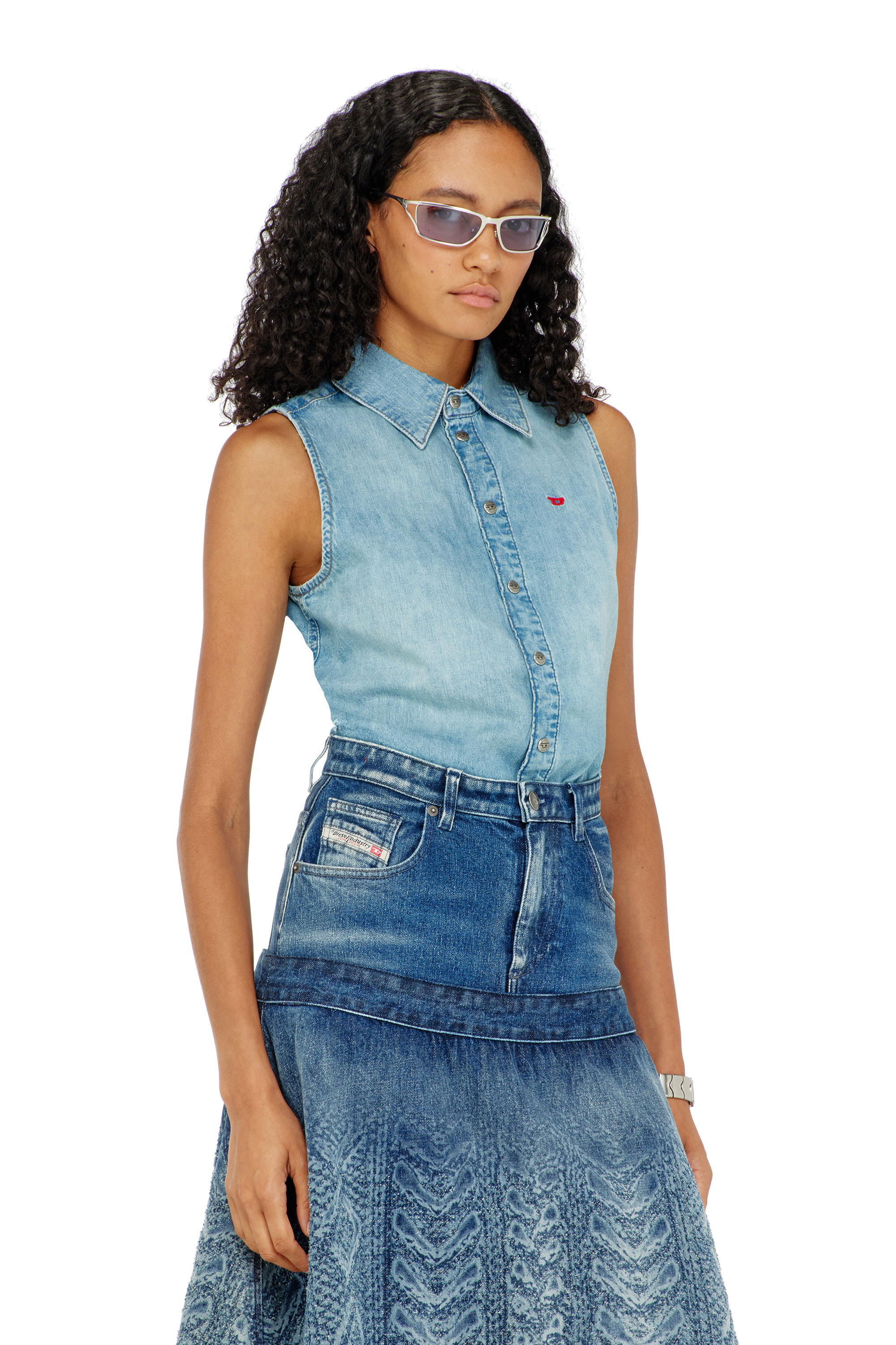 Diesel - DE-EAZY-SL, Chemise en denim sans manches Femme in Bleu - 1