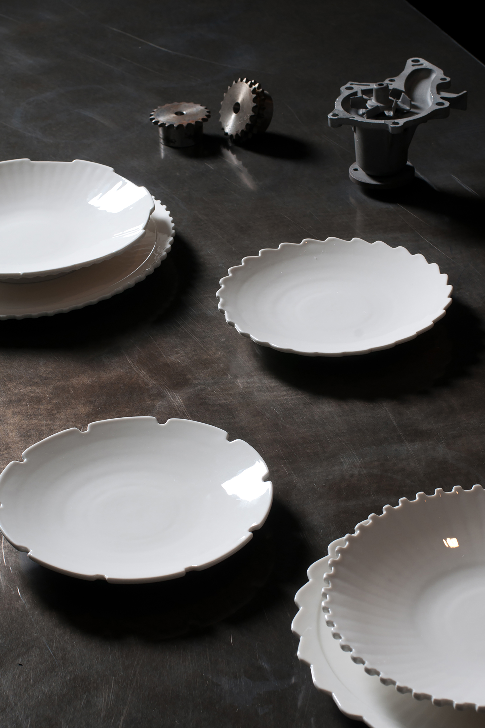 Diesel - 10989 MACHINE COLLEC, Assiette &agrave; soupe en porcelaine Mixte in Blanc - 3