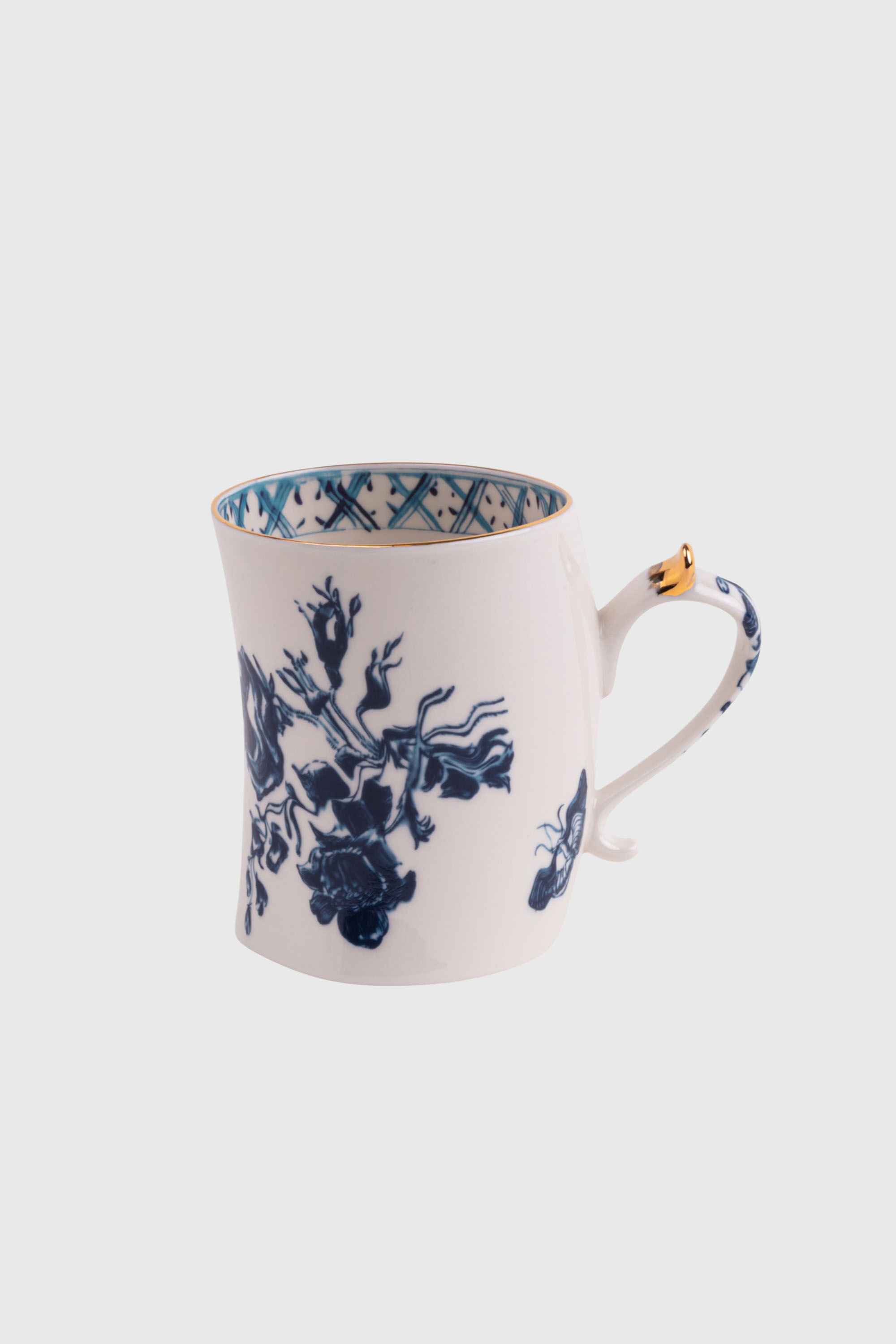 Tasse en porcelaine