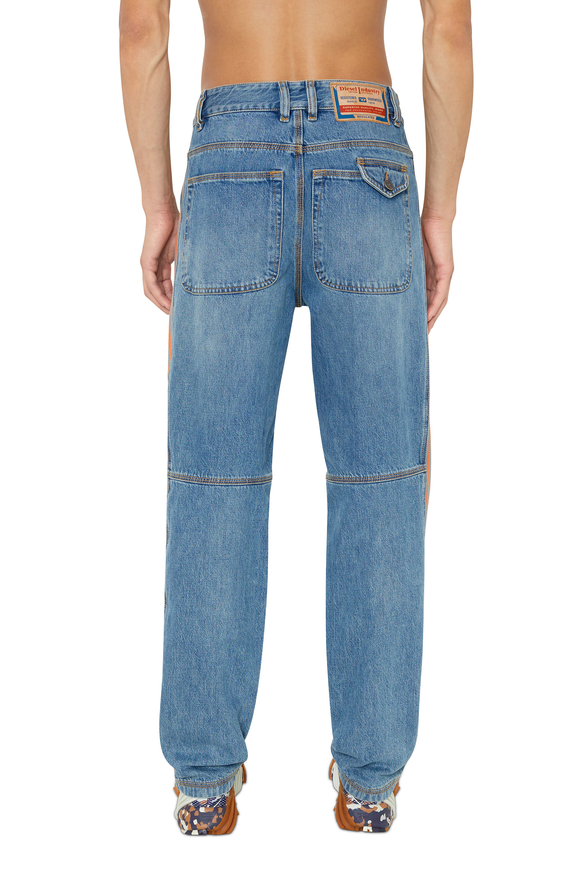 Diesel - D-Arbus 0EIAW Straight Jeans, Bleu moyen - Image 2