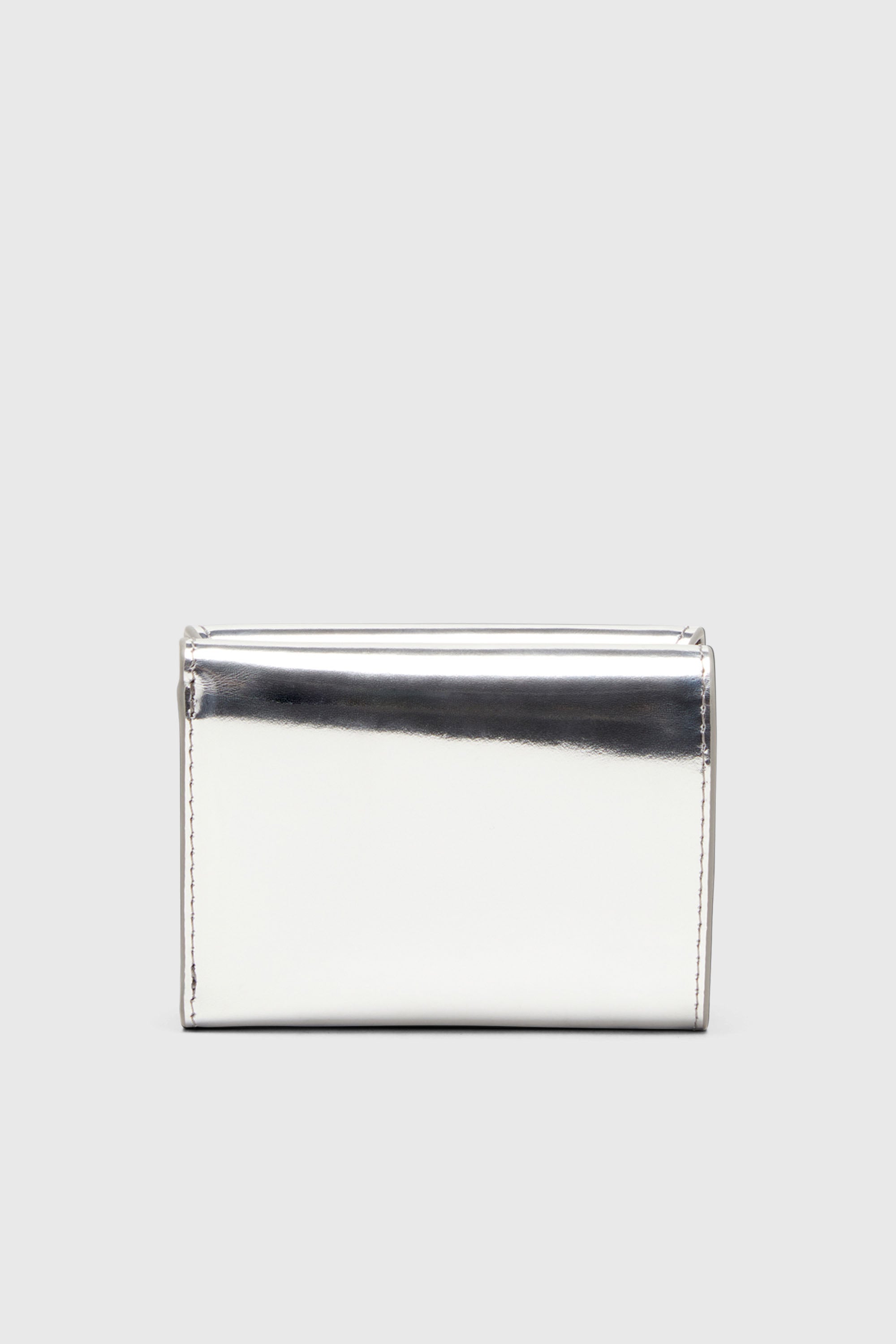 Diesel - 1DR TRI FOLD COIN XS II, Portefeuille &agrave; trois volets en cuir effet miroir Femme in Gris argent&eacute; - 2