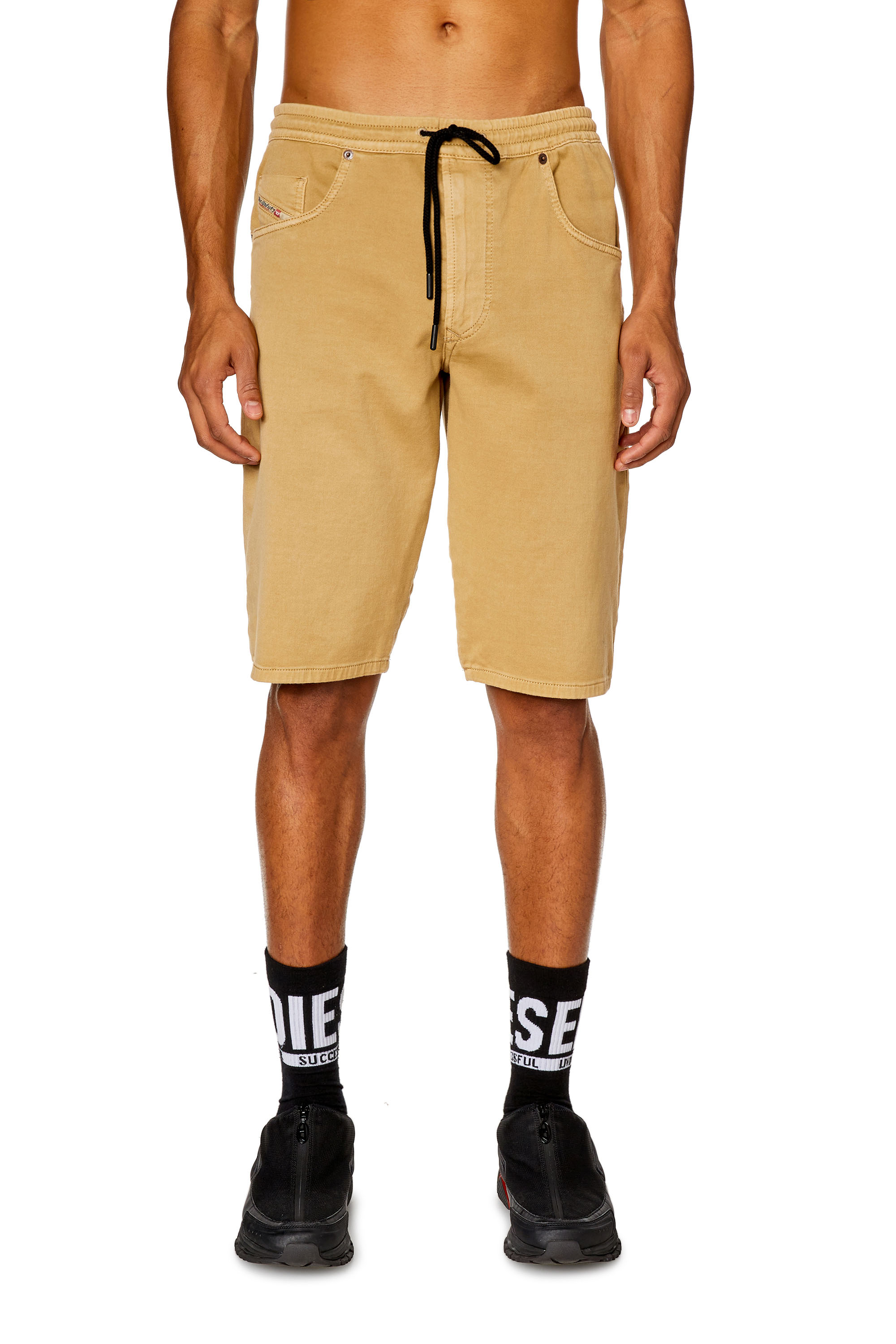 Diesel - 2033 D-KROOLEY-SHORT JOGG, Short chino en JoggJeans Homme in Marron - 1
