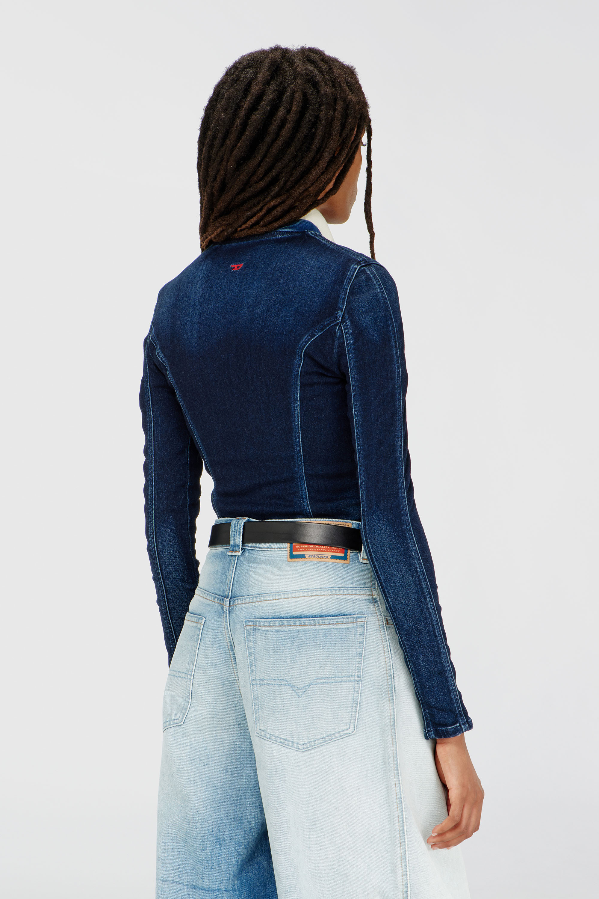 Diesel - DE-GARY-D JOGG, Veste courte en JoggJeans Femme in Bleu - 4