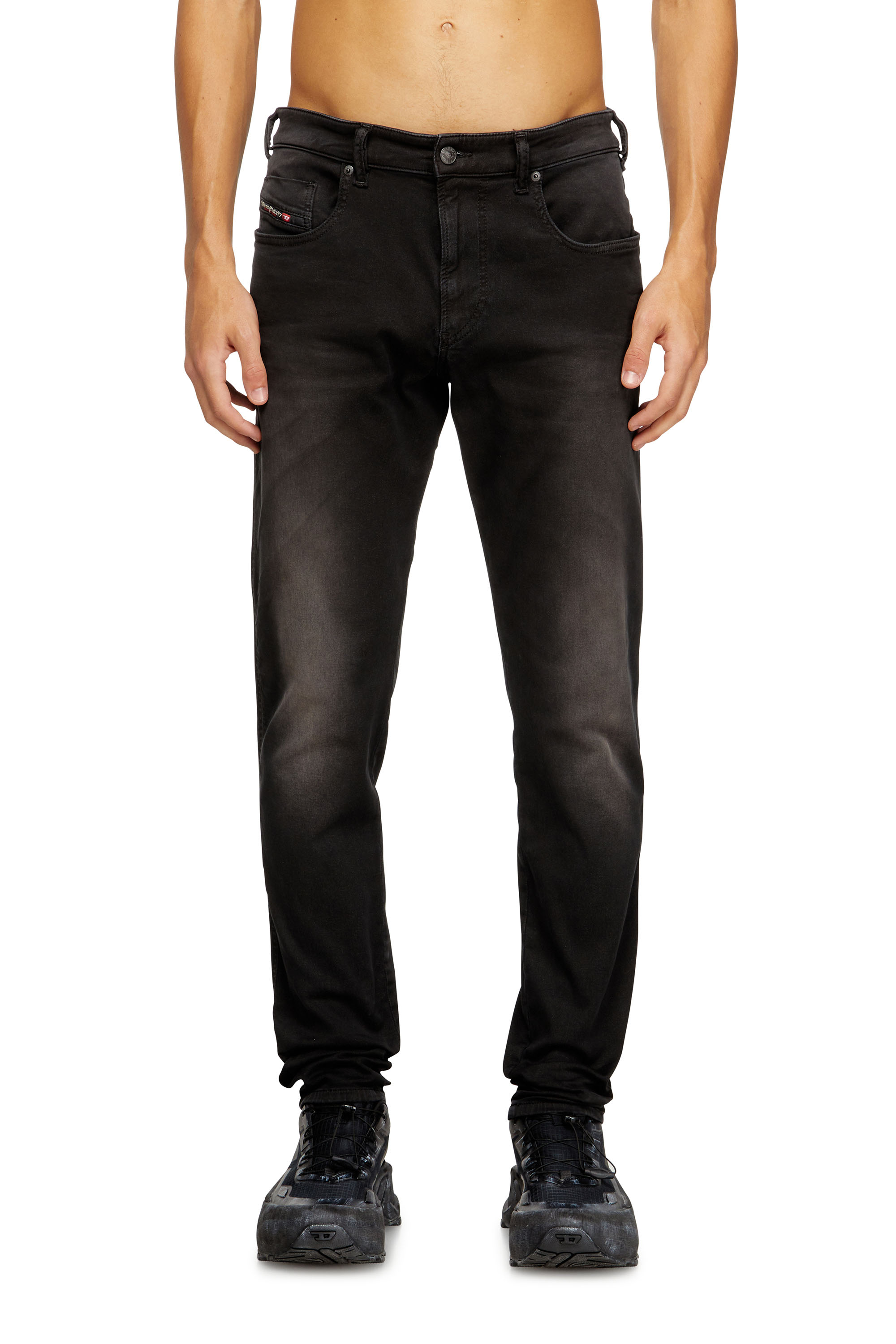Diesel - Slim 2062 D-Strukt Joggjeans® 0670M Homme, Noir/Gris foncé - Image 3