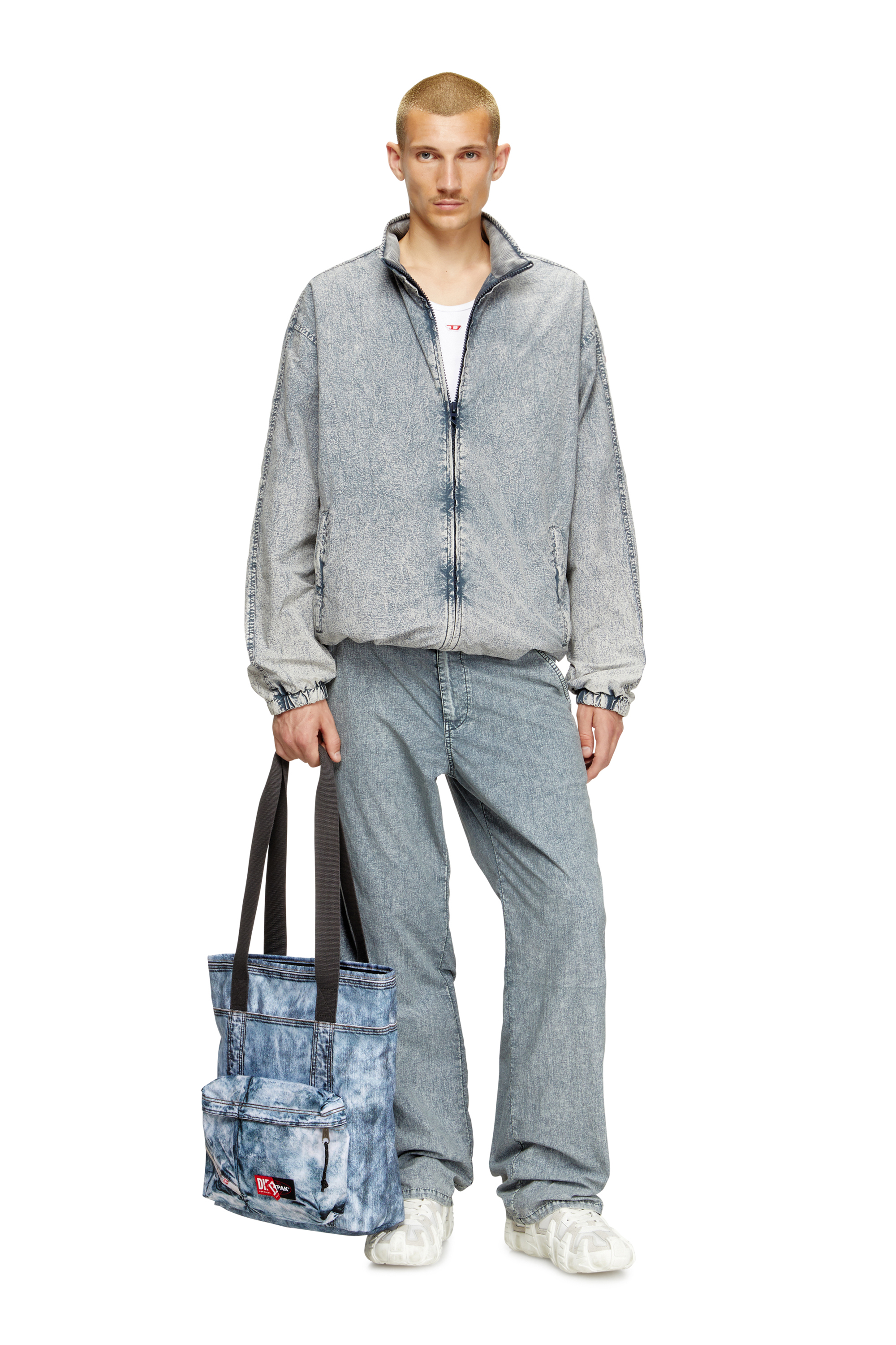Diesel - DIESEL TOTE, Sac tote en denim trompe-l'œil Mixte in Bleu - 6