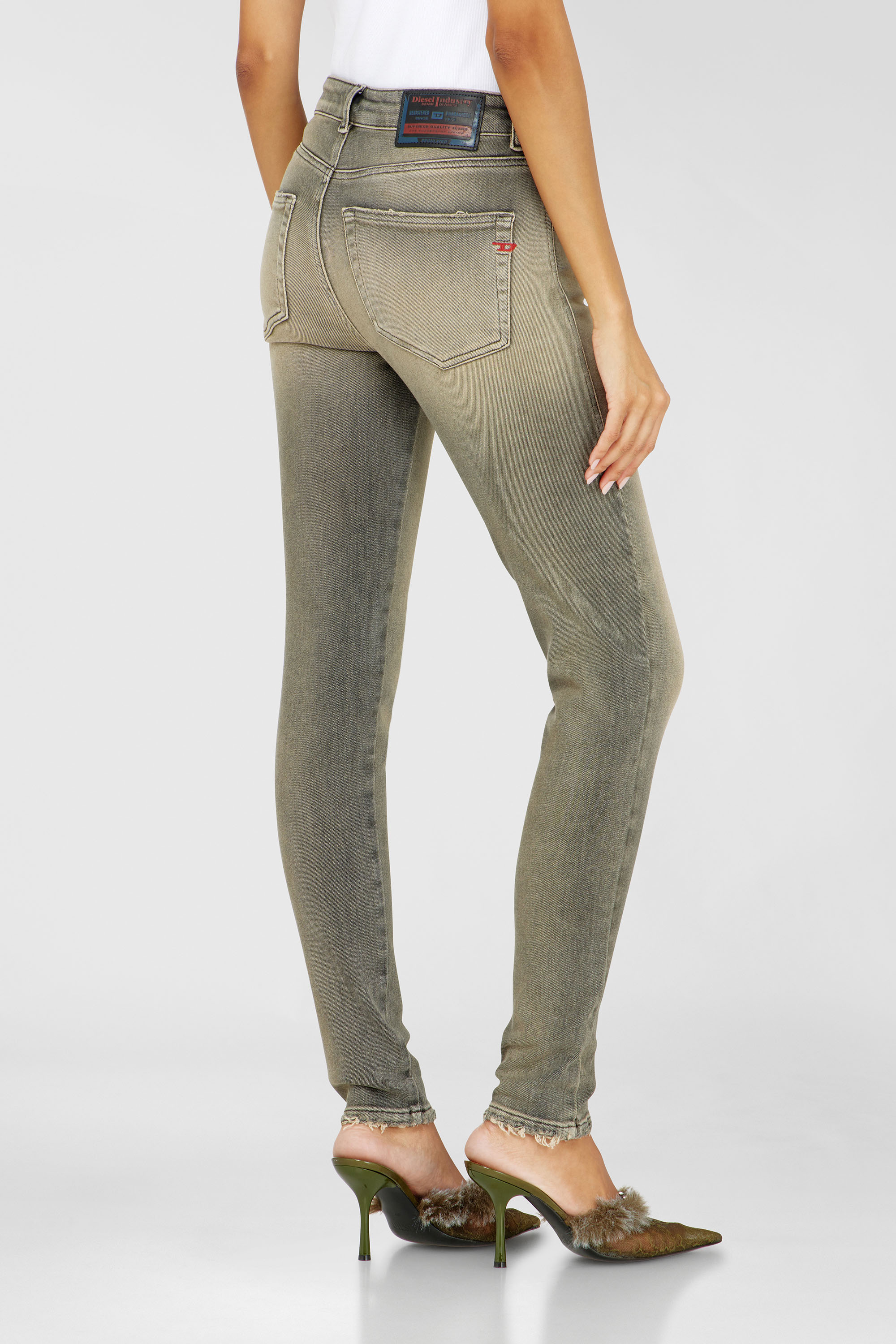 Diesel - Skinny Jeans 2017 Slandy 09P32 Femme, Gris - Image 5