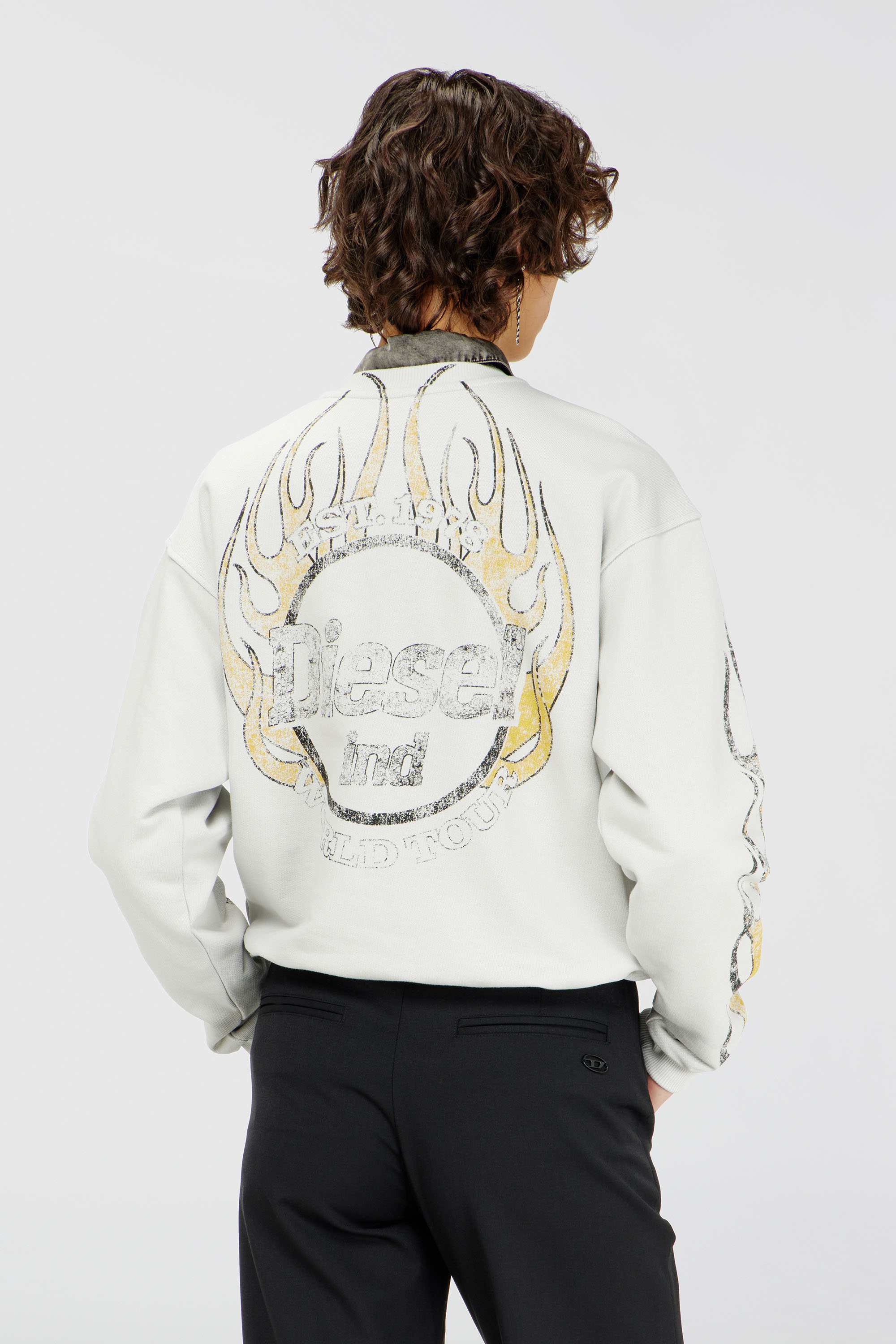 Diesel - F-CREWY-B3, Sweat-shirt &agrave; base ajustable par cordon, imprim&eacute; craquel&eacute; Femme in Blanc - 4