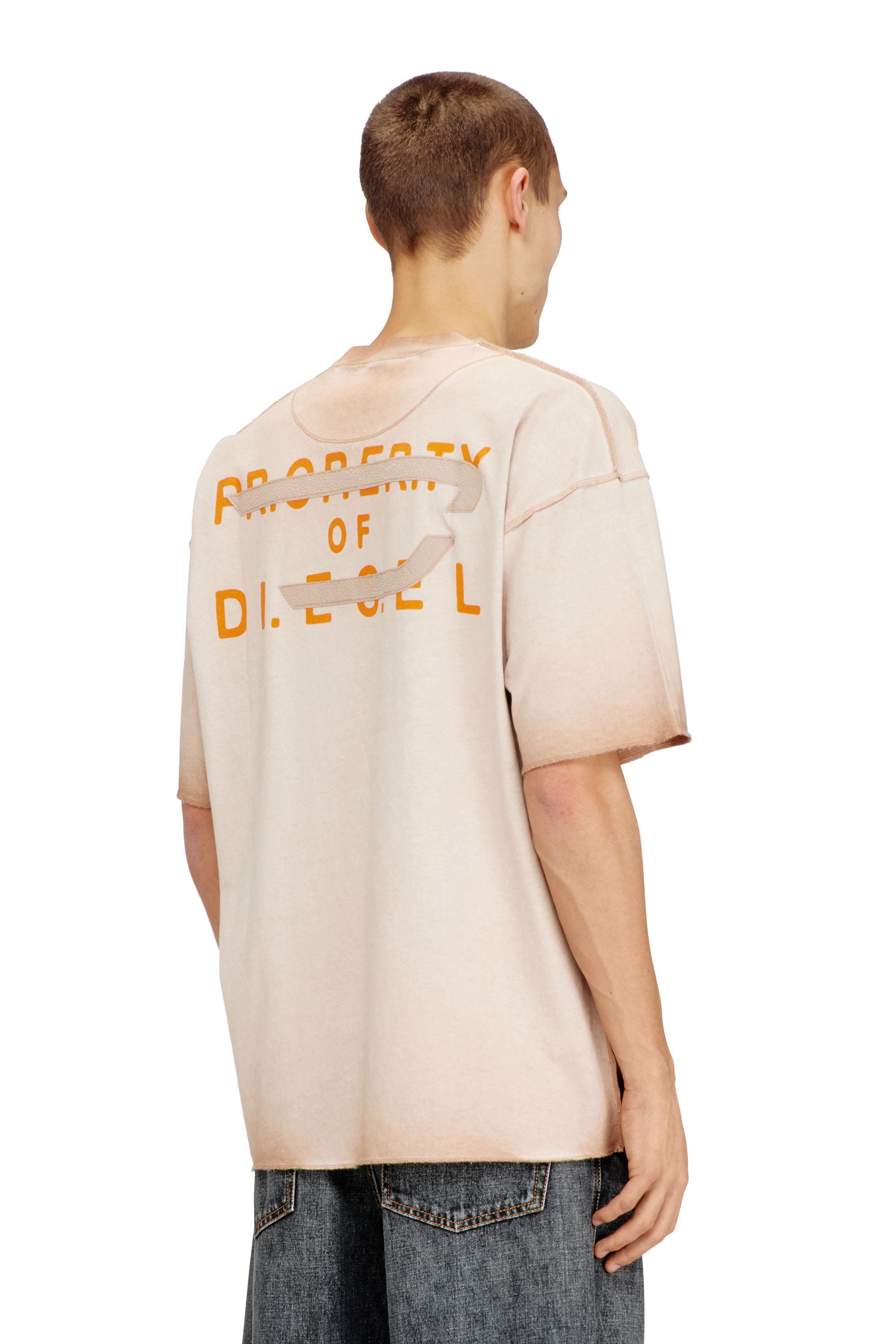 Diesel - T-LOOK, T-shirt en coton d&eacute;contract&eacute;e avec imprim&eacute; devant et dos Homme in ToBeDefined - 4