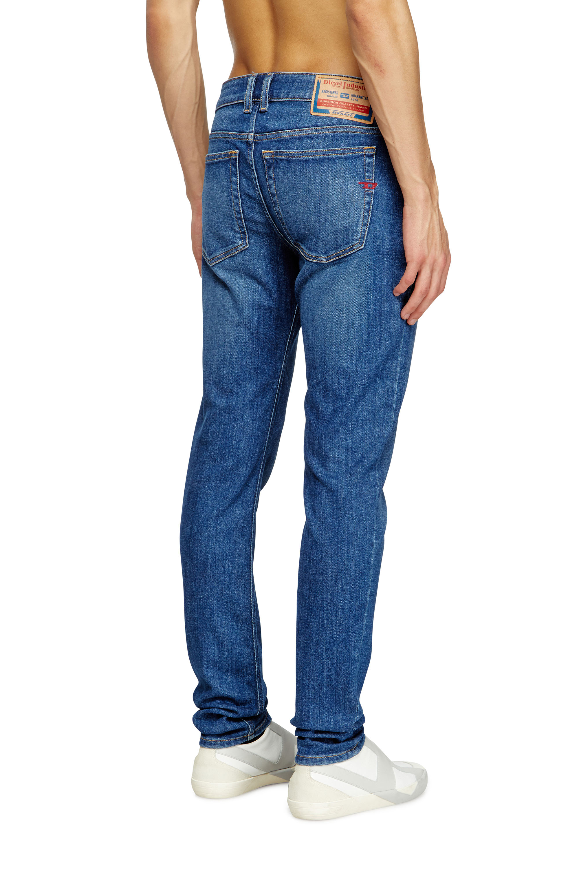 Diesel - Skinny Jeans 1979 Sleenker 09M73 Homme, Bleu moyen - Image 4