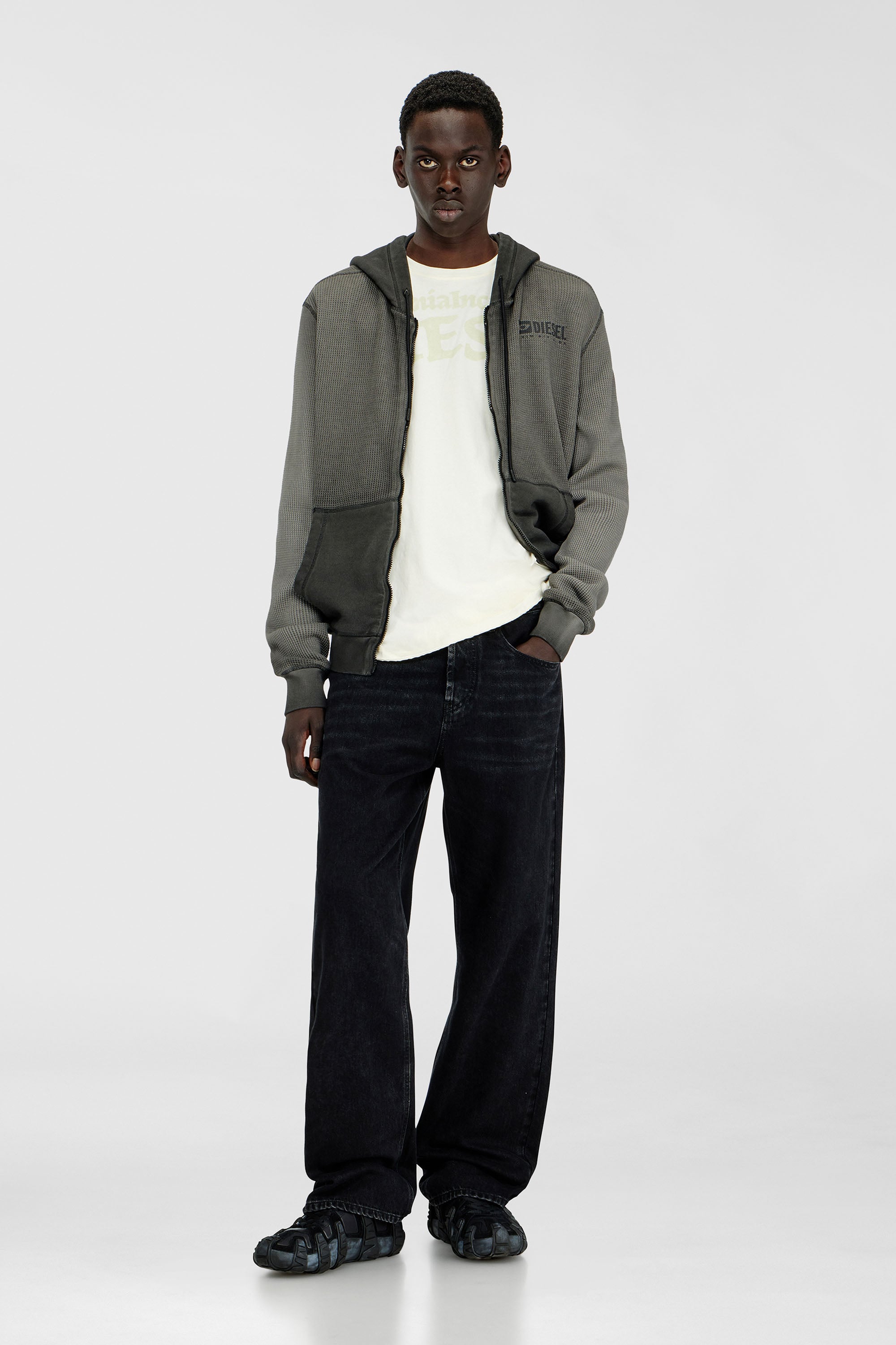 Diesel - Relaxed Jeans 2001 D-Macro 09P09 Homme, Noir/Gris fonc&eacute; - Image 1