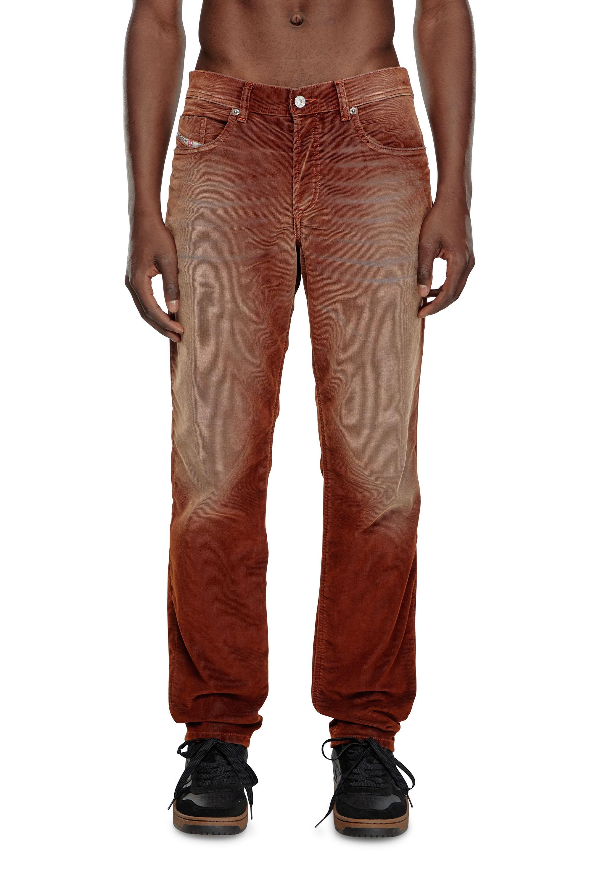 Diesel - Homme Tapered Jeans 2023 D-Finitive 003II, Marron - Image 1